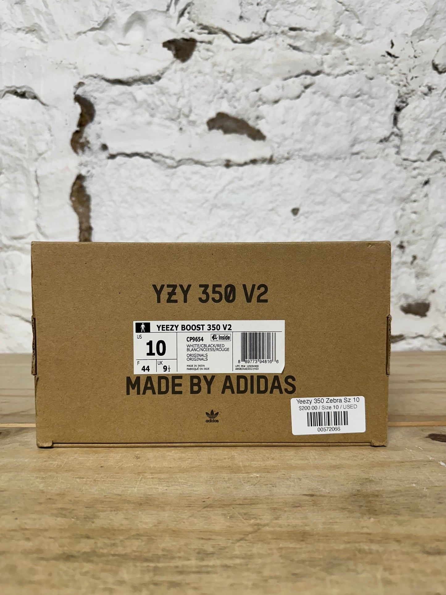 Yeezy 350 Zebra Sz 10