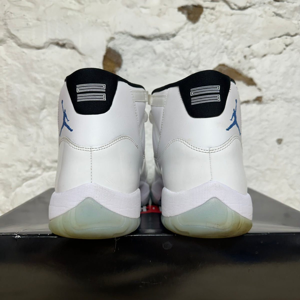 Air Jordan 11 High Legend Blue (2024) Sz 10