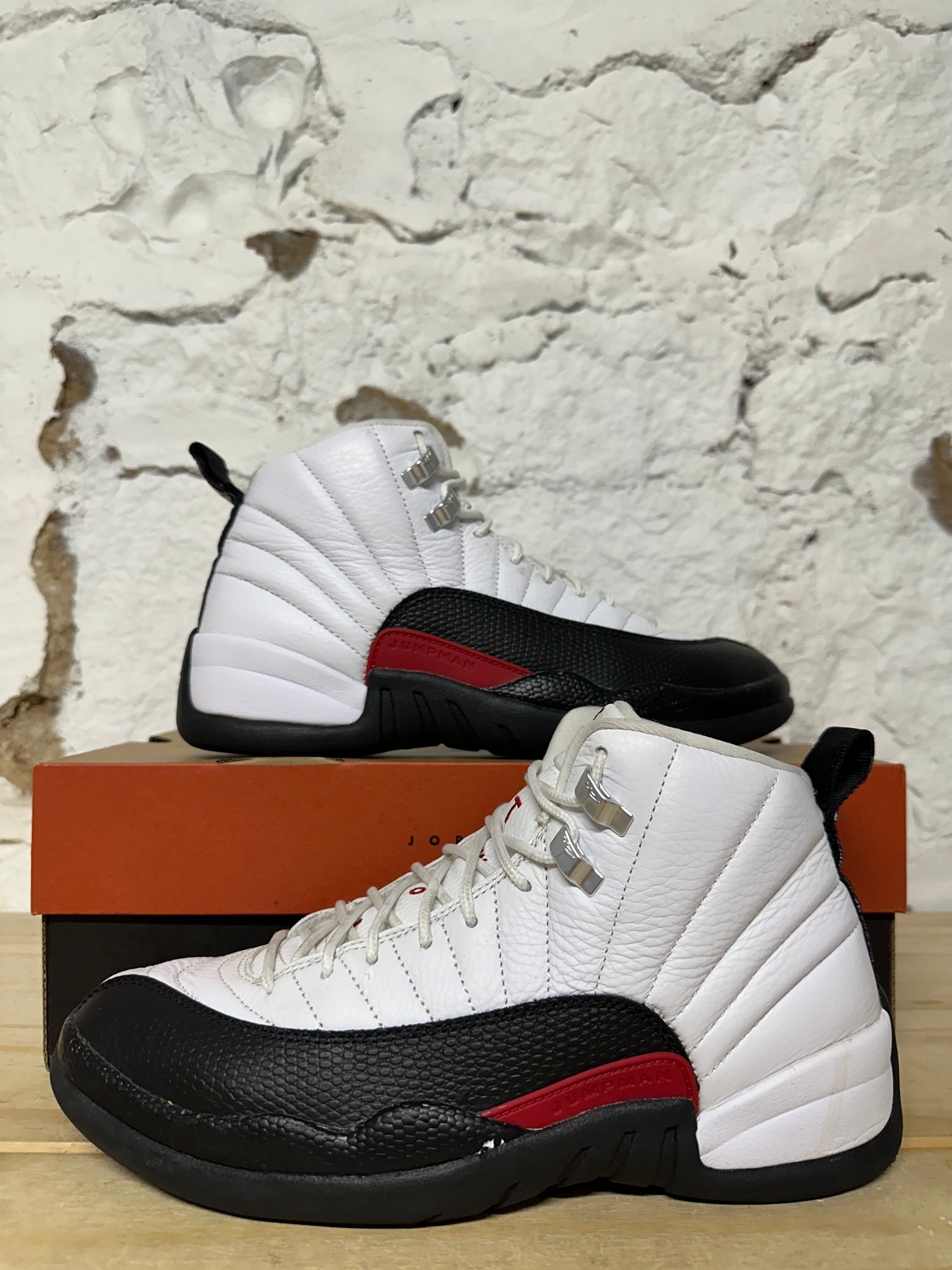 Air Jordan 12 Taxi Flip Sz 8