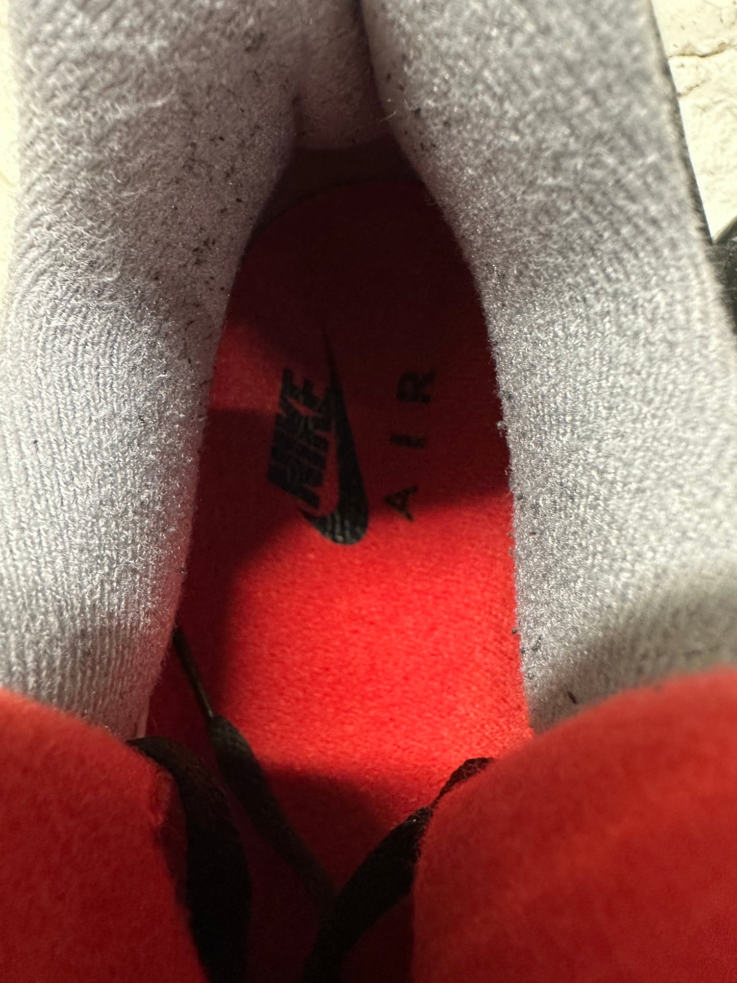Air Jordan 4 Bred (2019) Sz 11