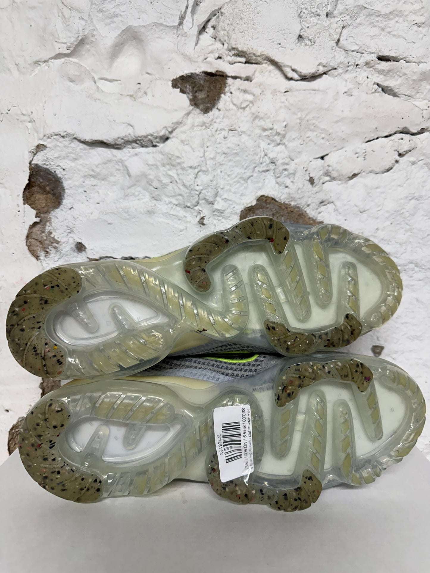 Nike Vapormax 2021 Flyknit Wolf Grey Volt Sz 9