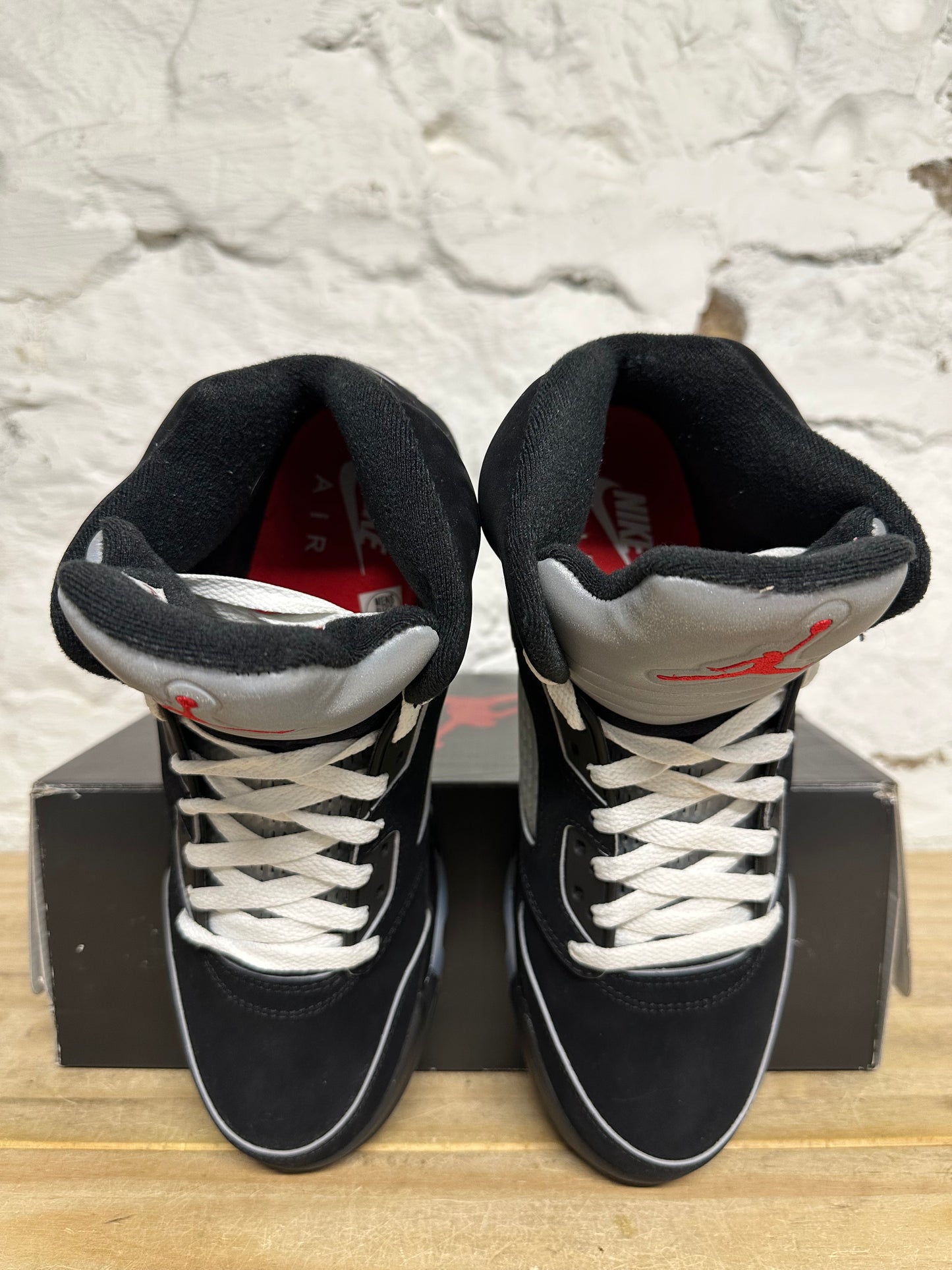 Air Jordan 5 Black Metallic Reimagined Sz 9