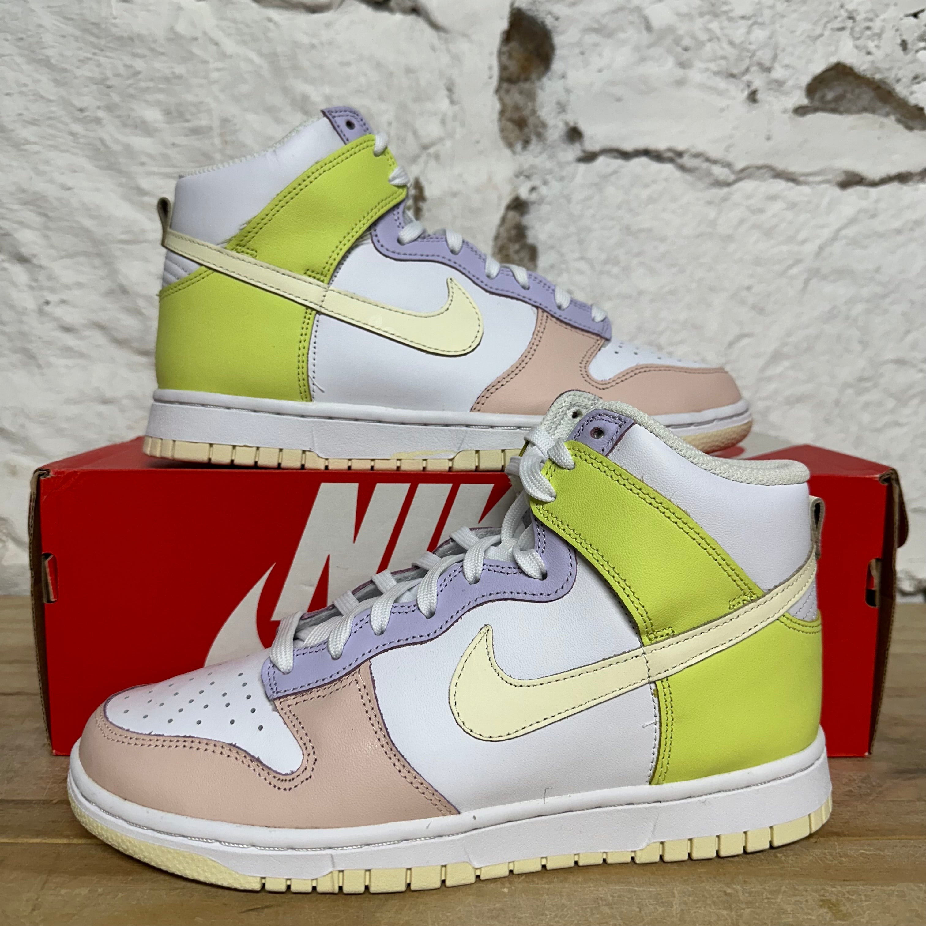 Nike Dunk High Cashmere Sz 6.5 (8W) DS