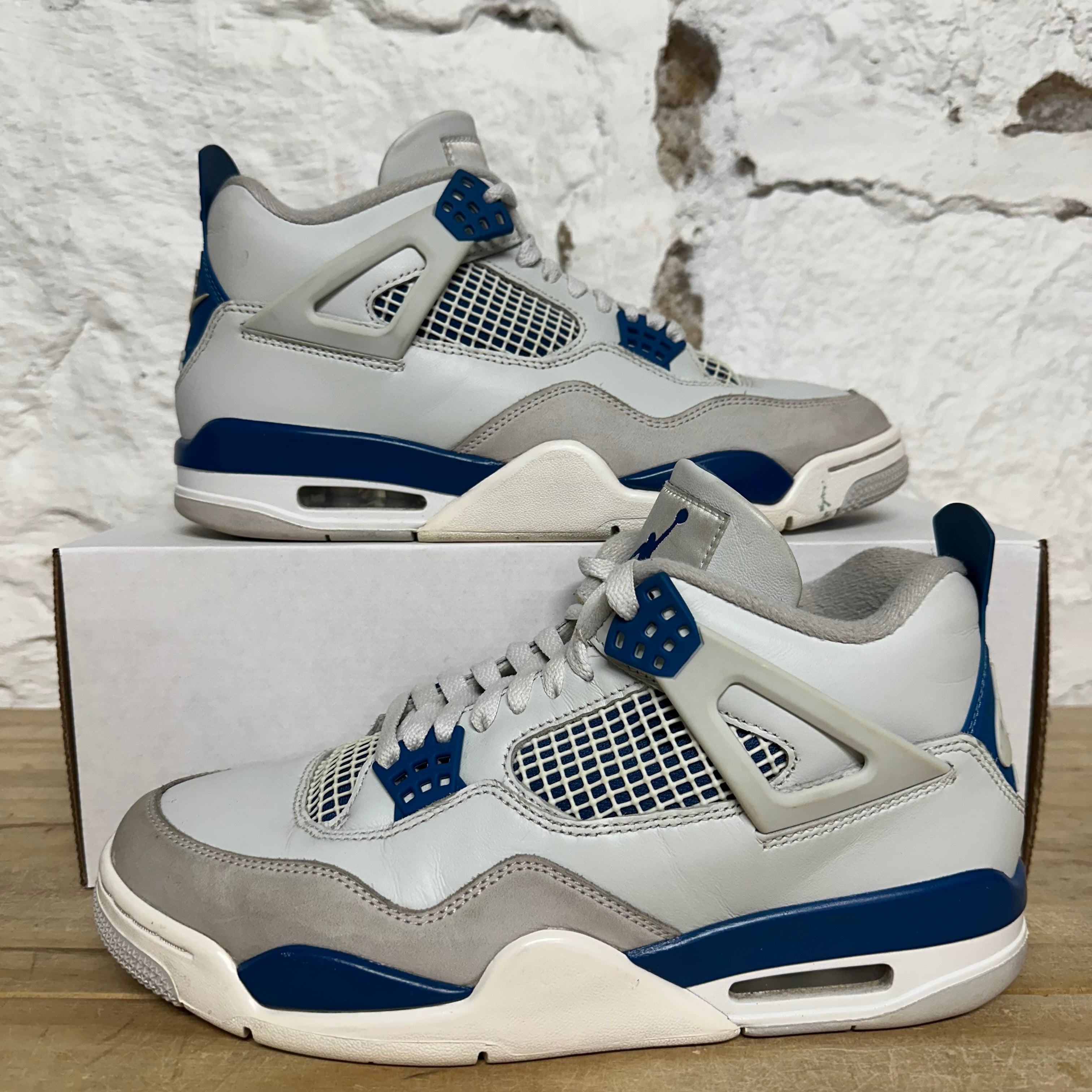 Air Jordan 4 Military Blue Sz 9