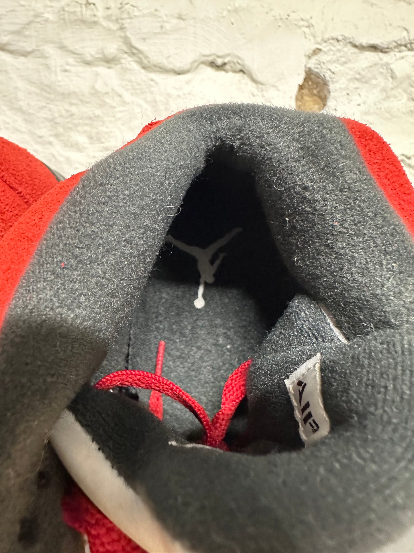 Air Jordan 5 Raging Bull Sz 9.5