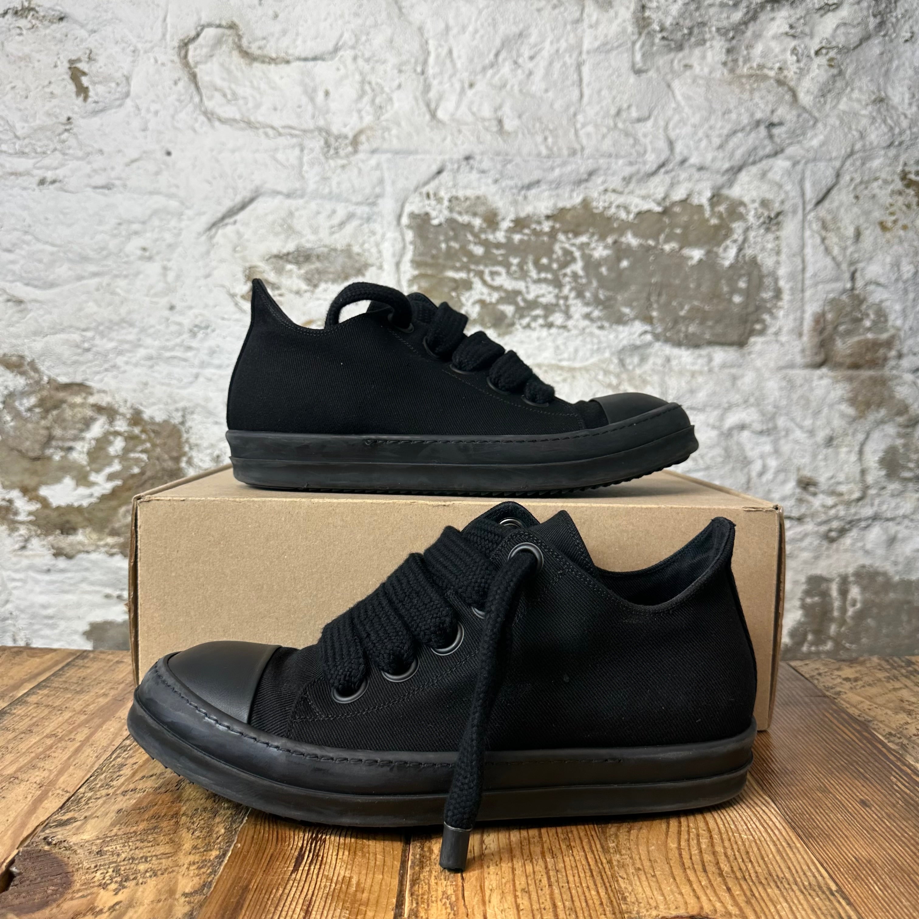 Rick Owens Jumbo Lace Triple Black Canvas Sneaker Sz 12 (45)