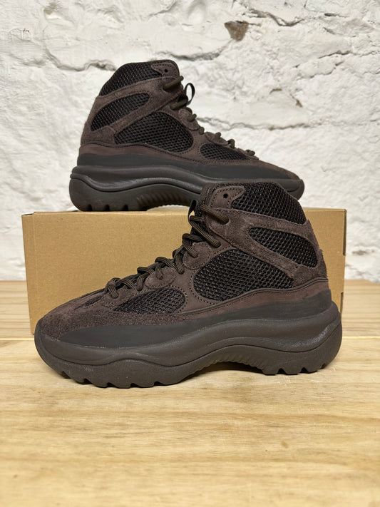 Yeezy Boot Oil Sz 7