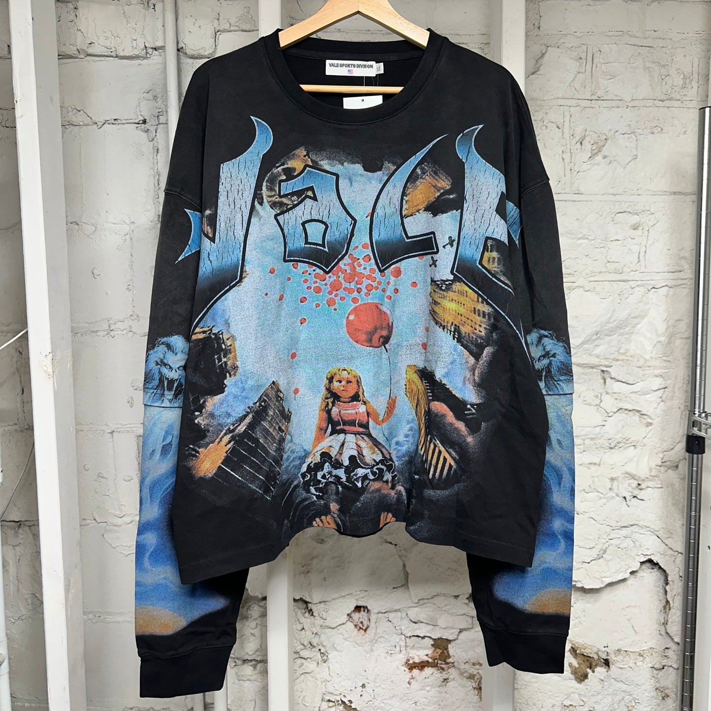 Vale Red Balloon Black Long Sleeve T-Shirt Sz XL