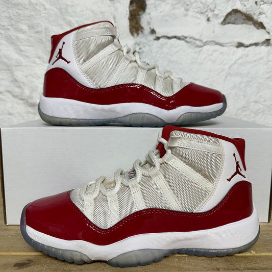 Air Jordan 11 High Cherry Sz 5.5Y