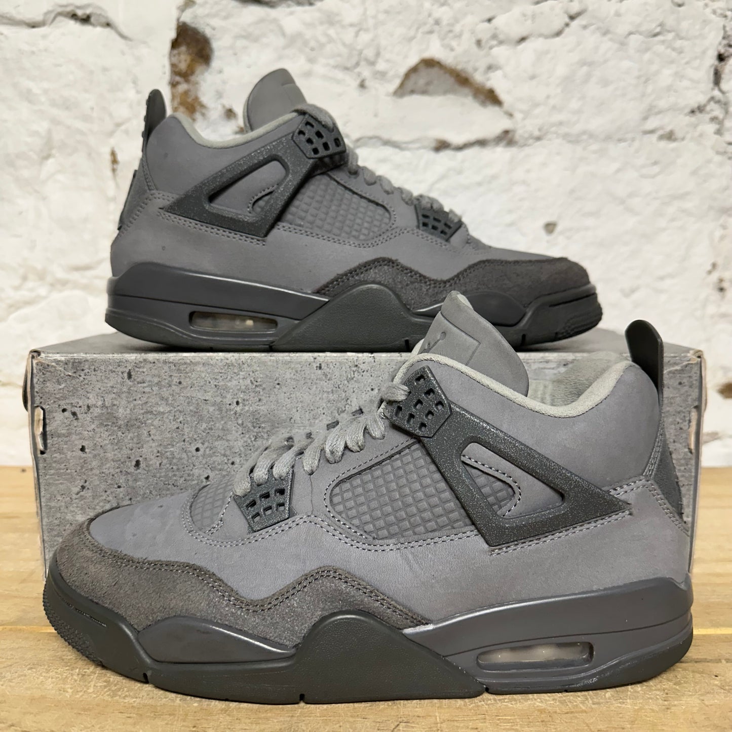 Air Jordan 4 Wet Cement Sz 9.5