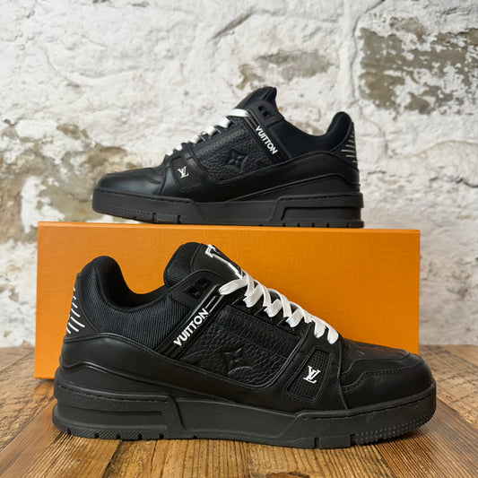Louis Vuitton Triple Black Trainer Sneaker Sz 7.5 (6LV)