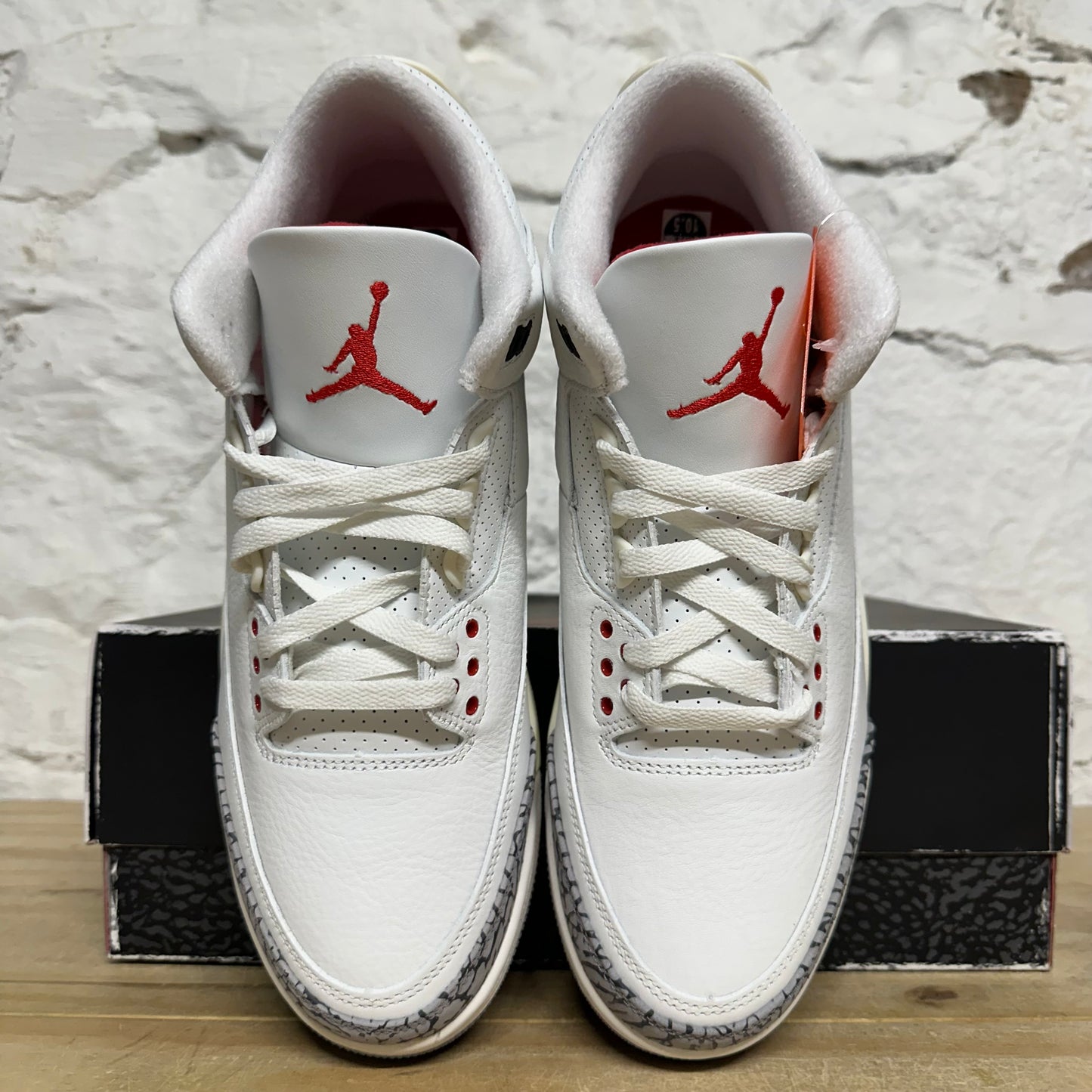 Air Jordan 3 White Cement Reimagined Sz 10.5 DS