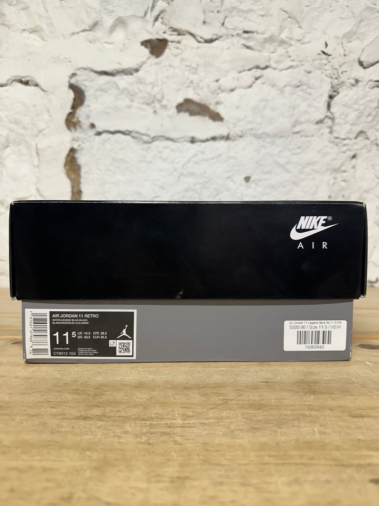 Air Jordan 11 High Legend Blue Sz 11.5 DS