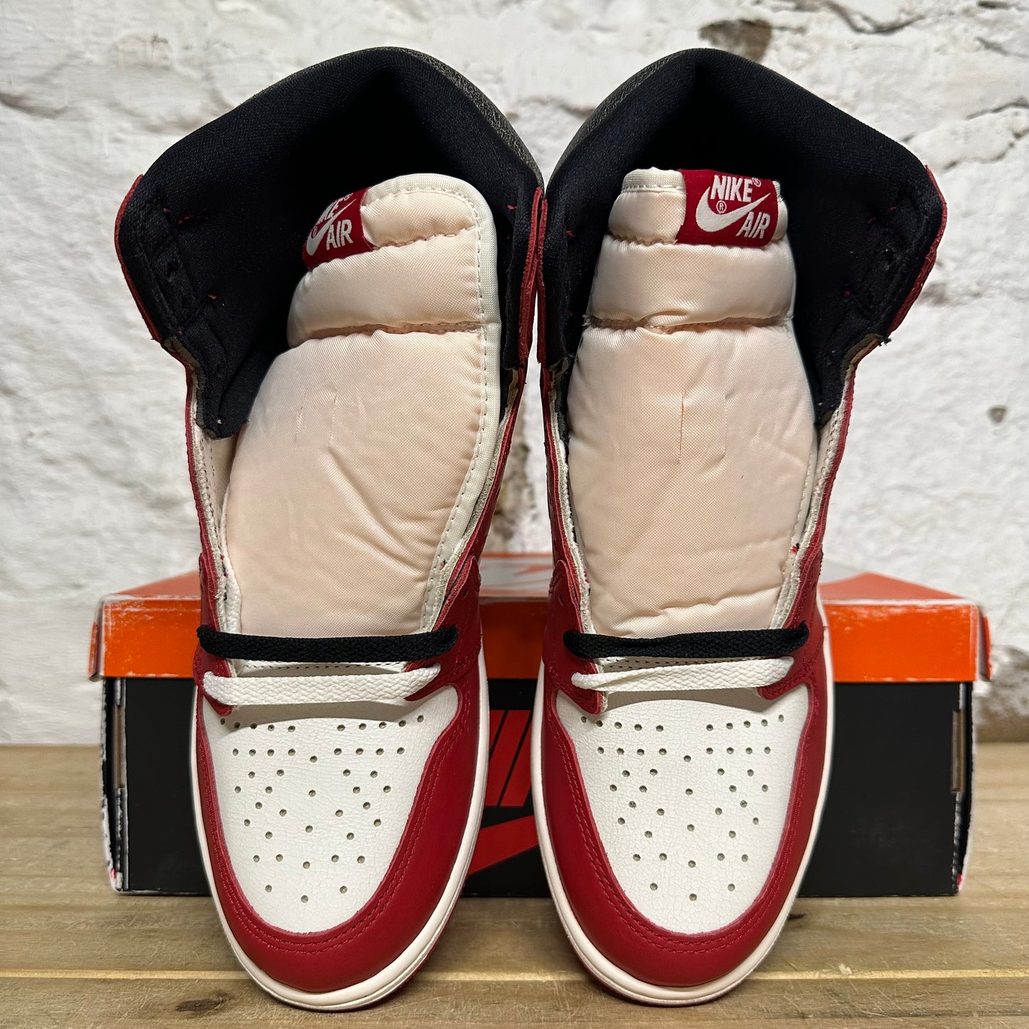 Air Jordan 1 High Chicago Lost and Found Sz 10 DS
