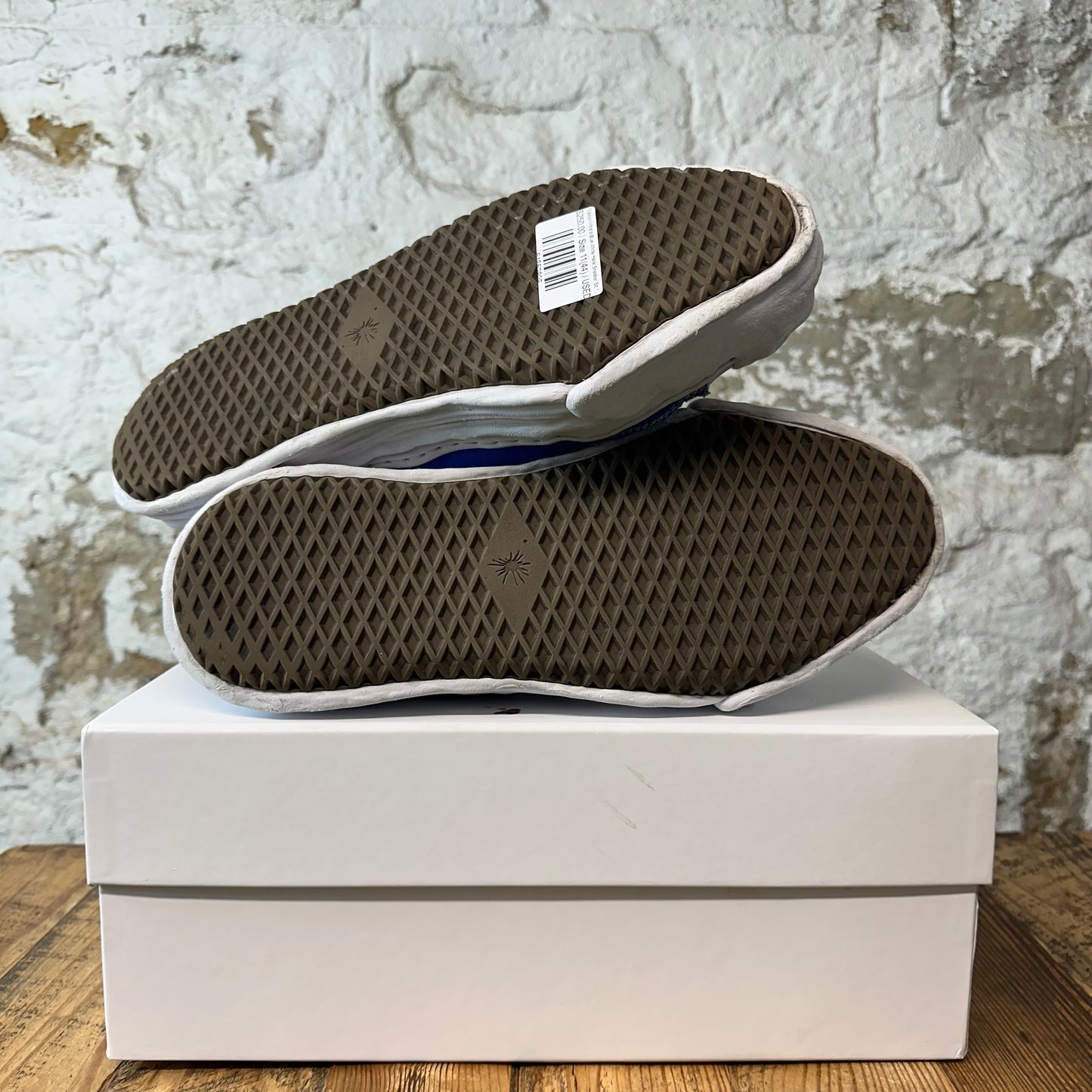Maison Mihara Blue White Hank Sneaker Sz 11 (44)
