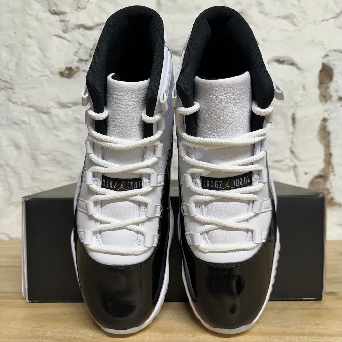 Air Jordan 11 High Gratitude Sz 11.5 DS