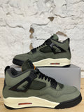 Air Jordan 4 Undefeated Sz 9