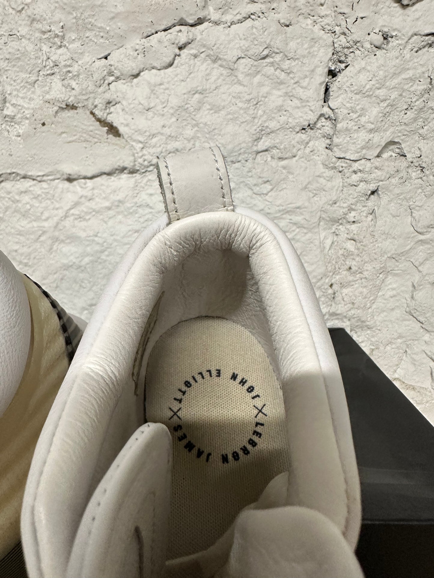 Nike Lebron Icon John Elliott White Sz 10