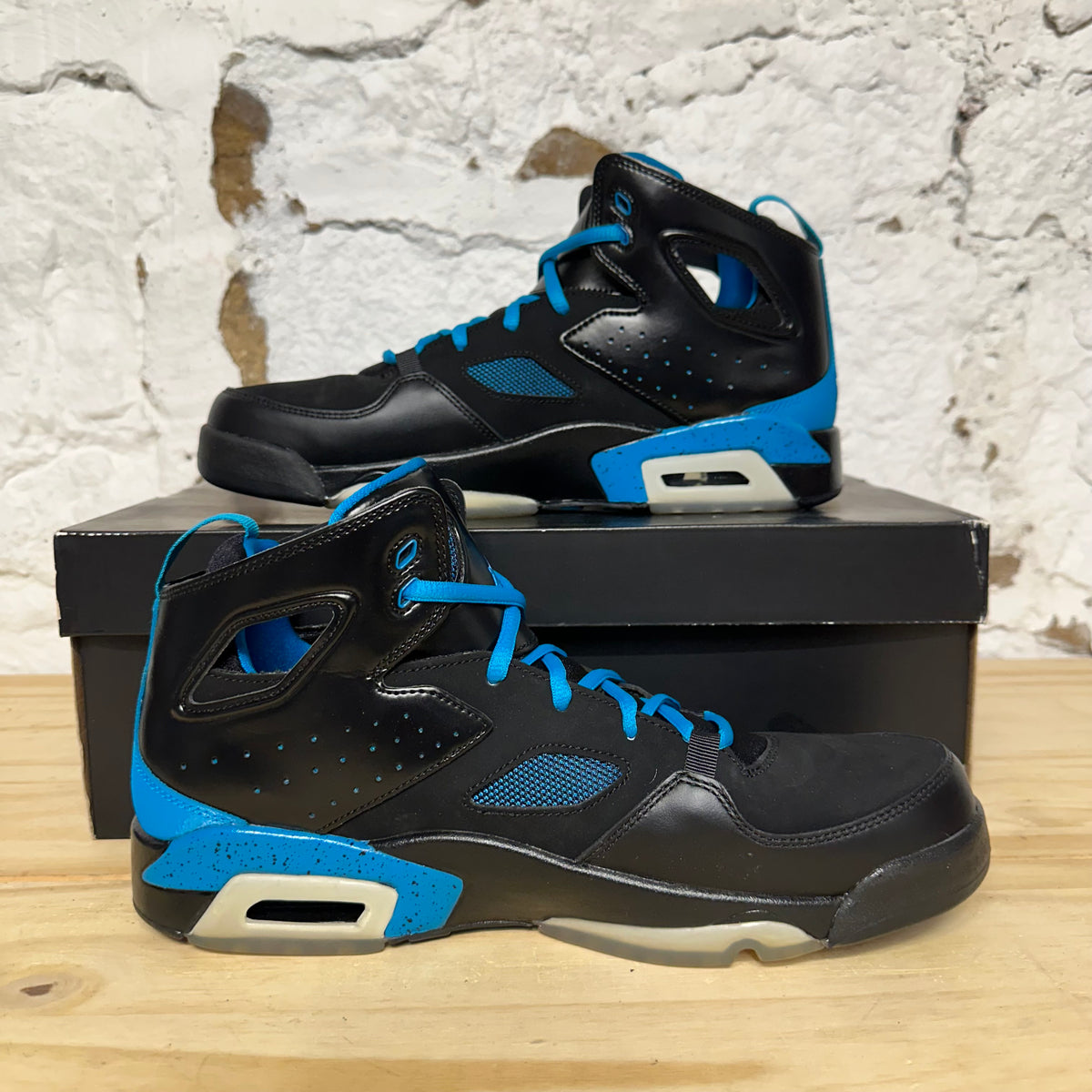 Jordan Flight Club 91 Black Neo Turquoise Sz 10.5 DS