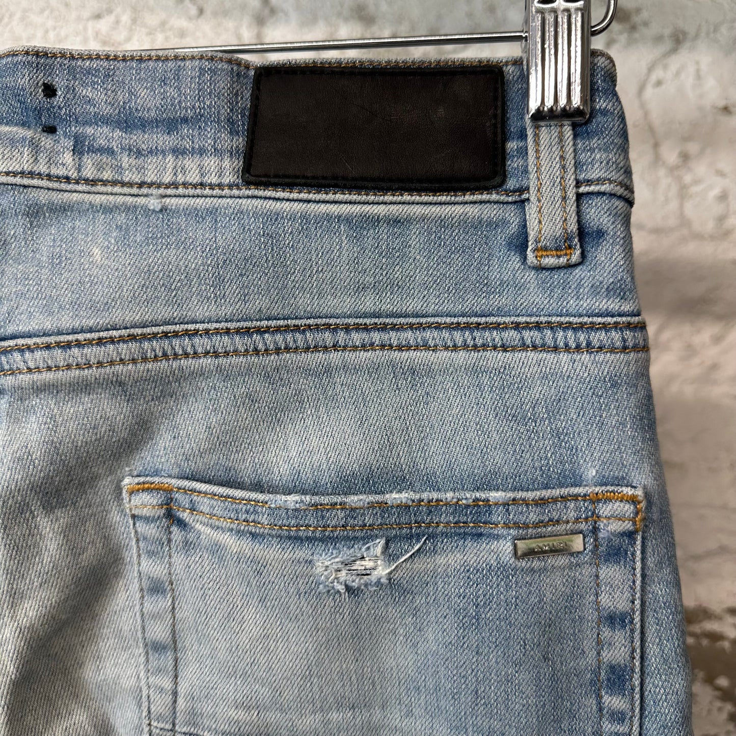 Amiri Knee Hole Cherub Logo Blue Denim Jeans Sz 29