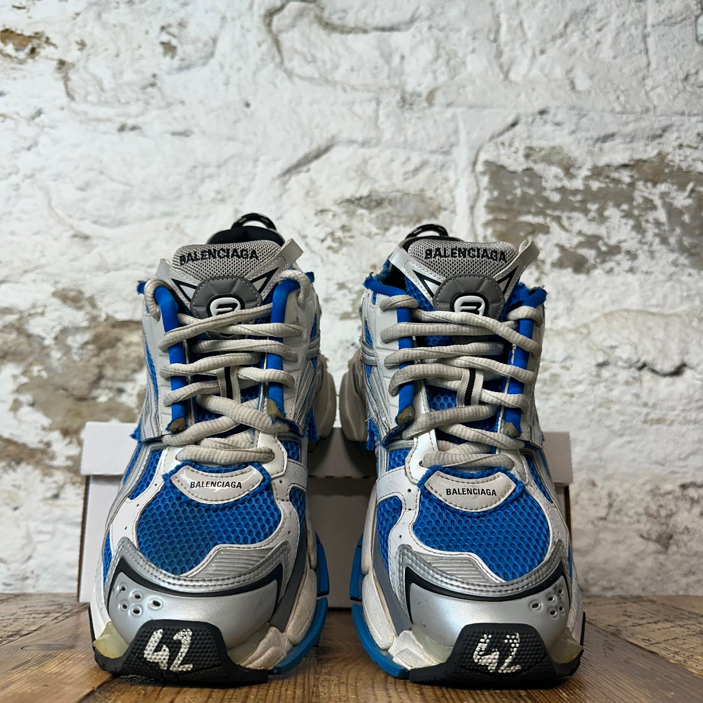 Balenciaga Runner Blue White Gray Sneaker Sz 9 (42)