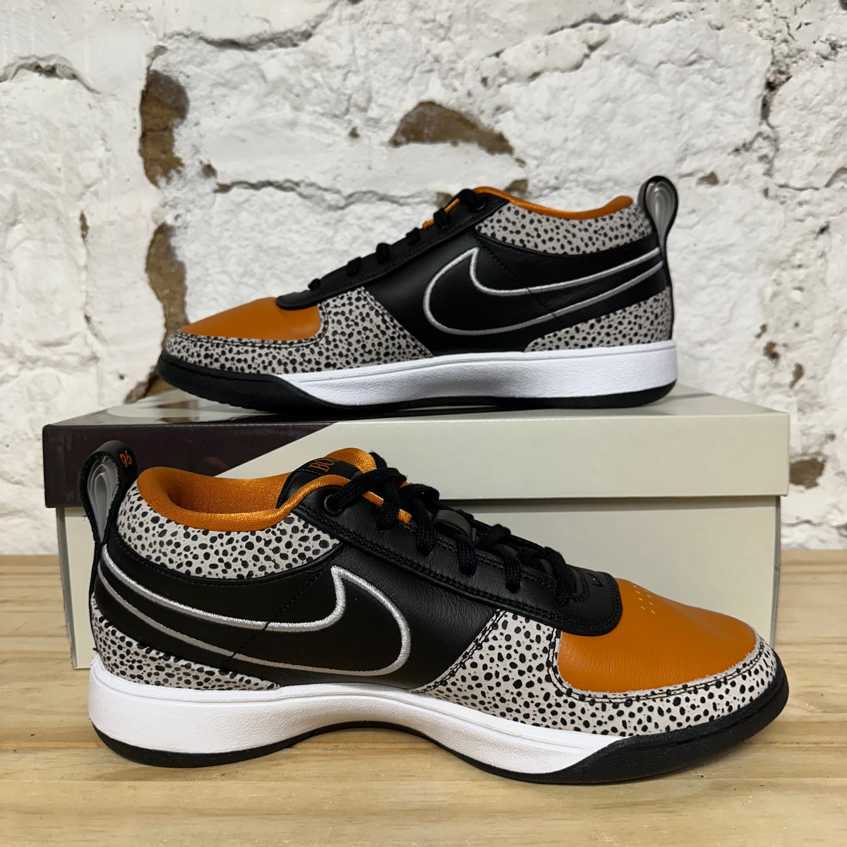 Nike Book 1 Safari Sz 11 DS