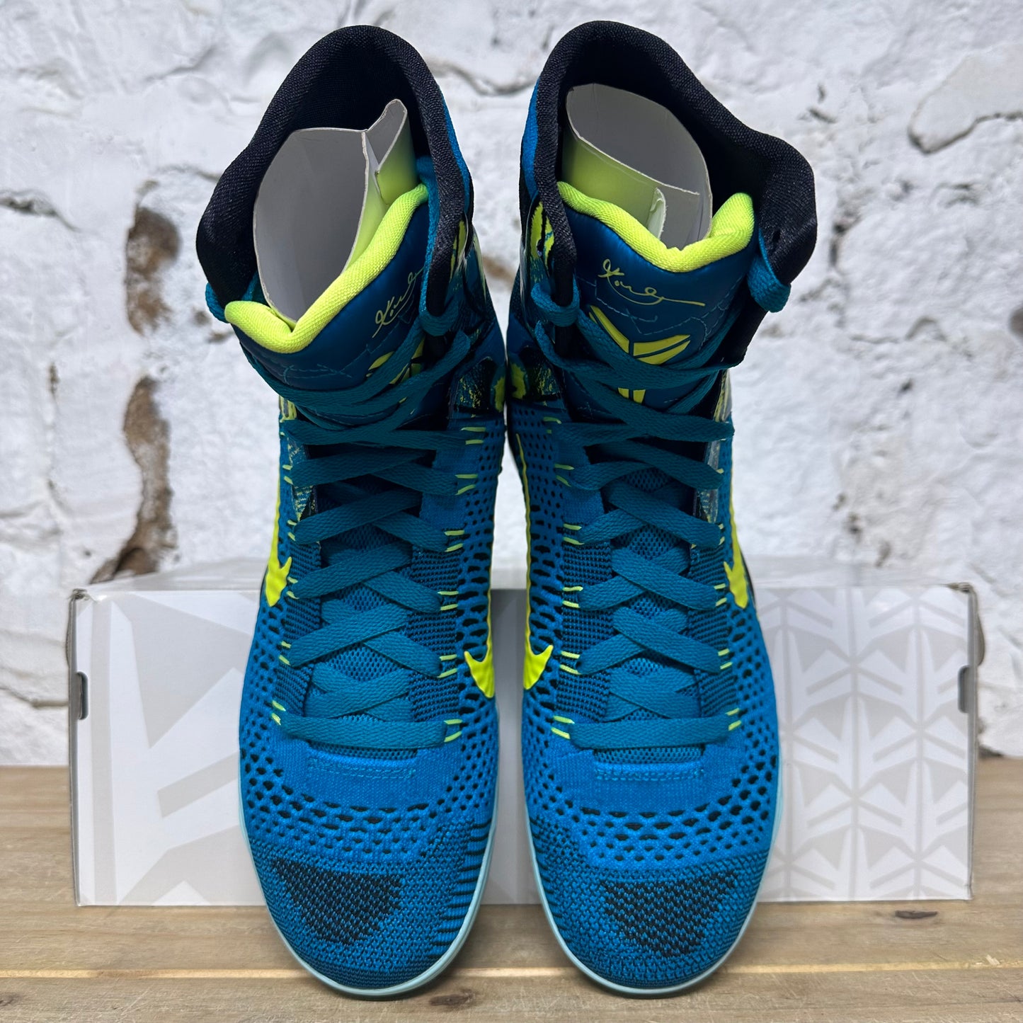 Nike Kobe 9 Elite Perspective Sz 7.5 DS