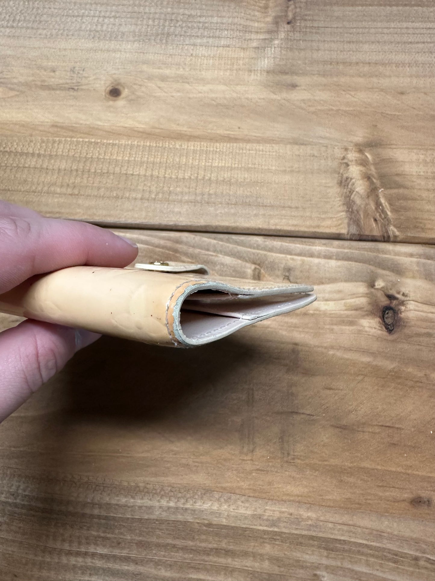LV Vernis Agenda