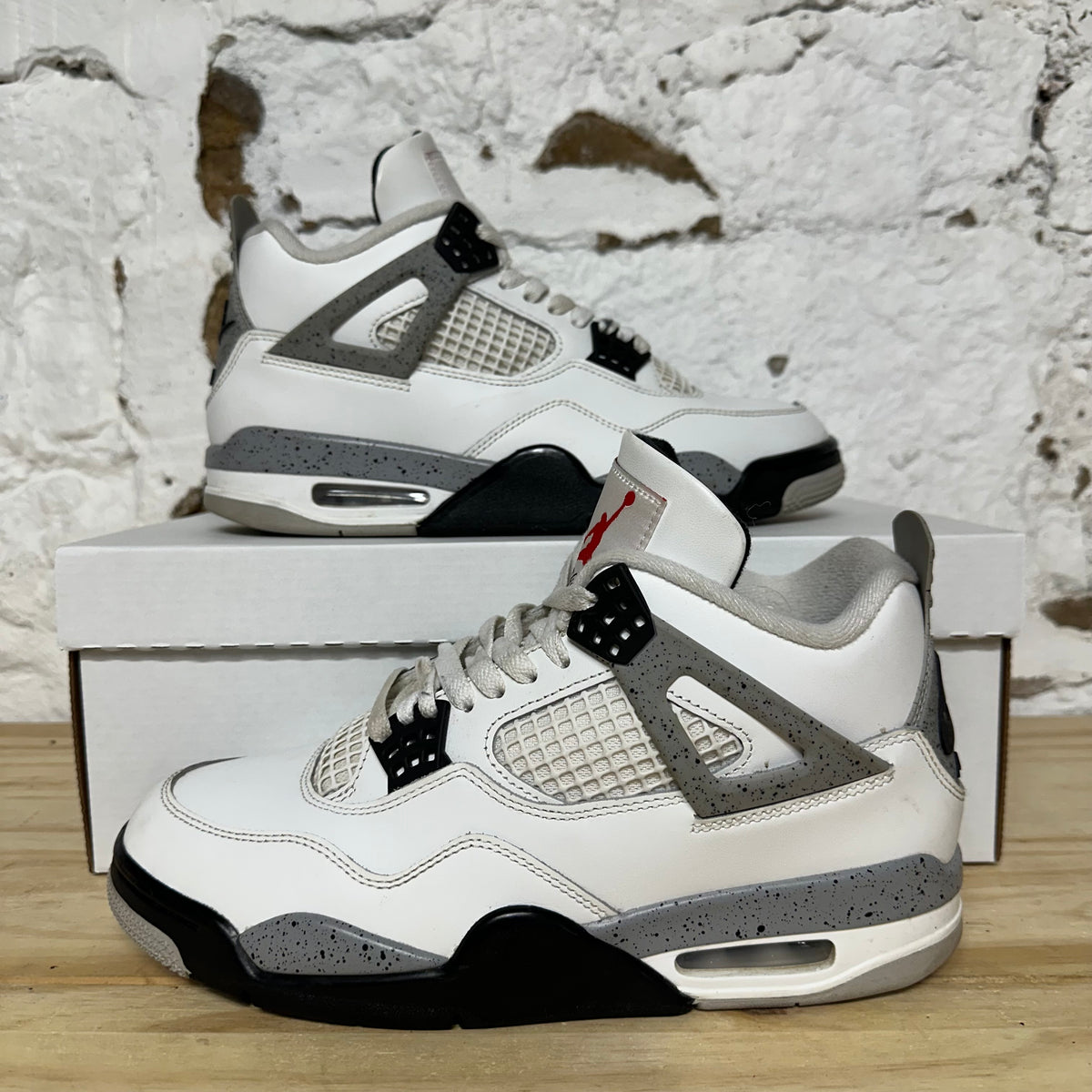 Air Jordan 4 White Cement (2025) Sz 8