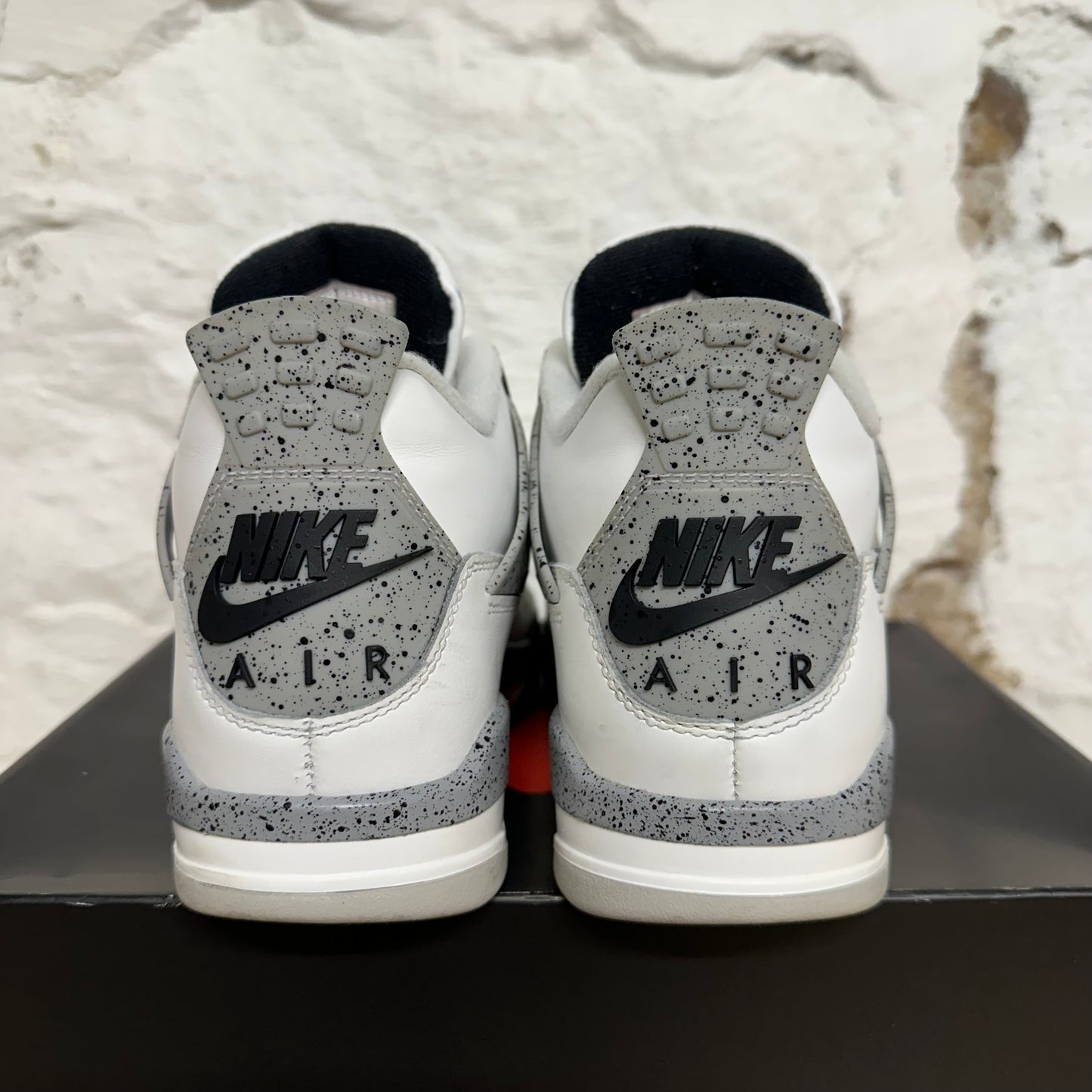 Air Jordan 4 White Cement Sz 8