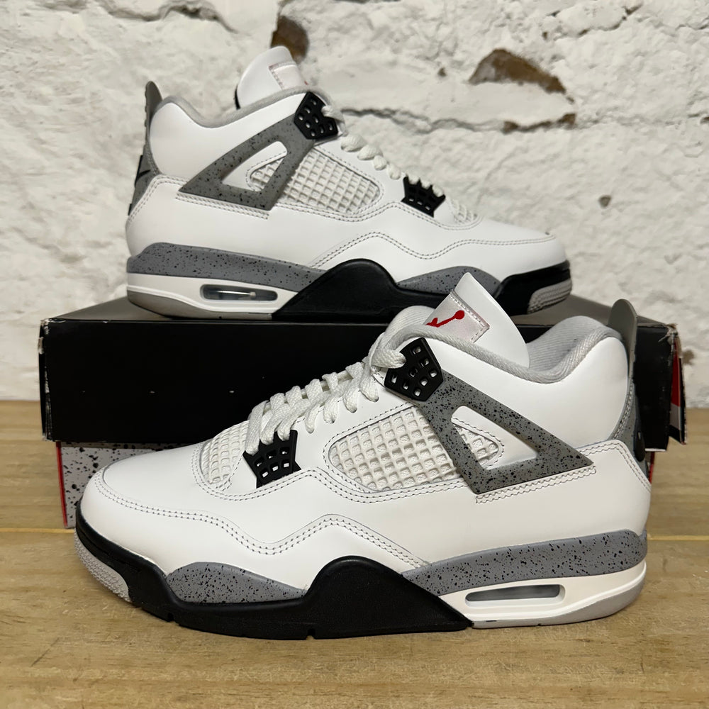 Air Jordan 4 White Cement (2025)  Sz 9.5