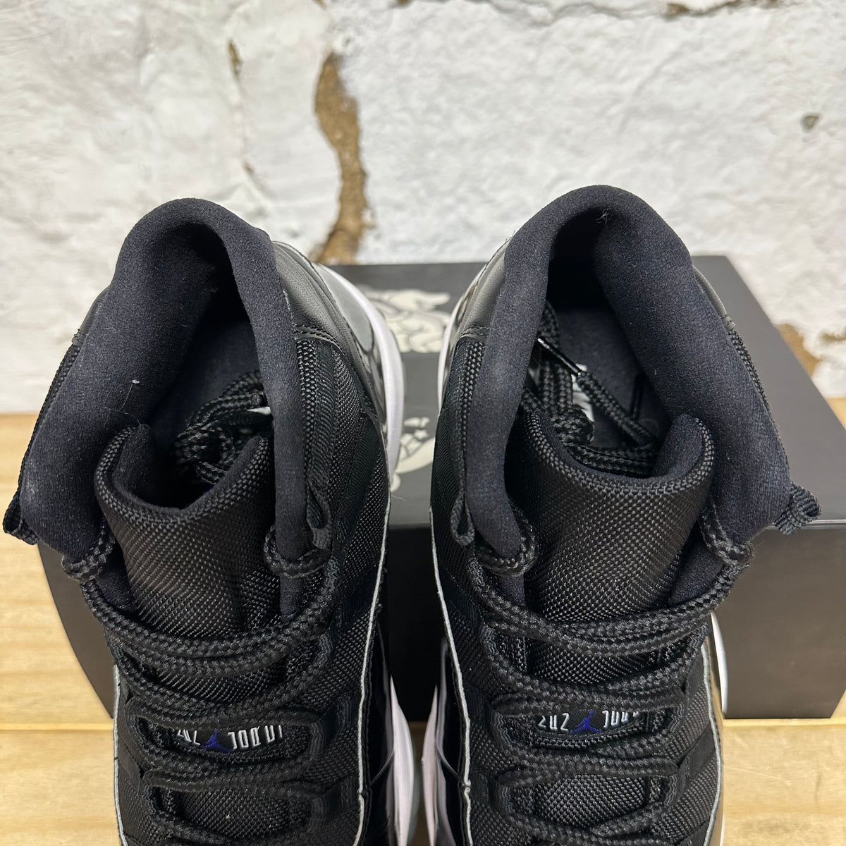 Air Jordan 11 High Space Jam (2016) Sz 10.5