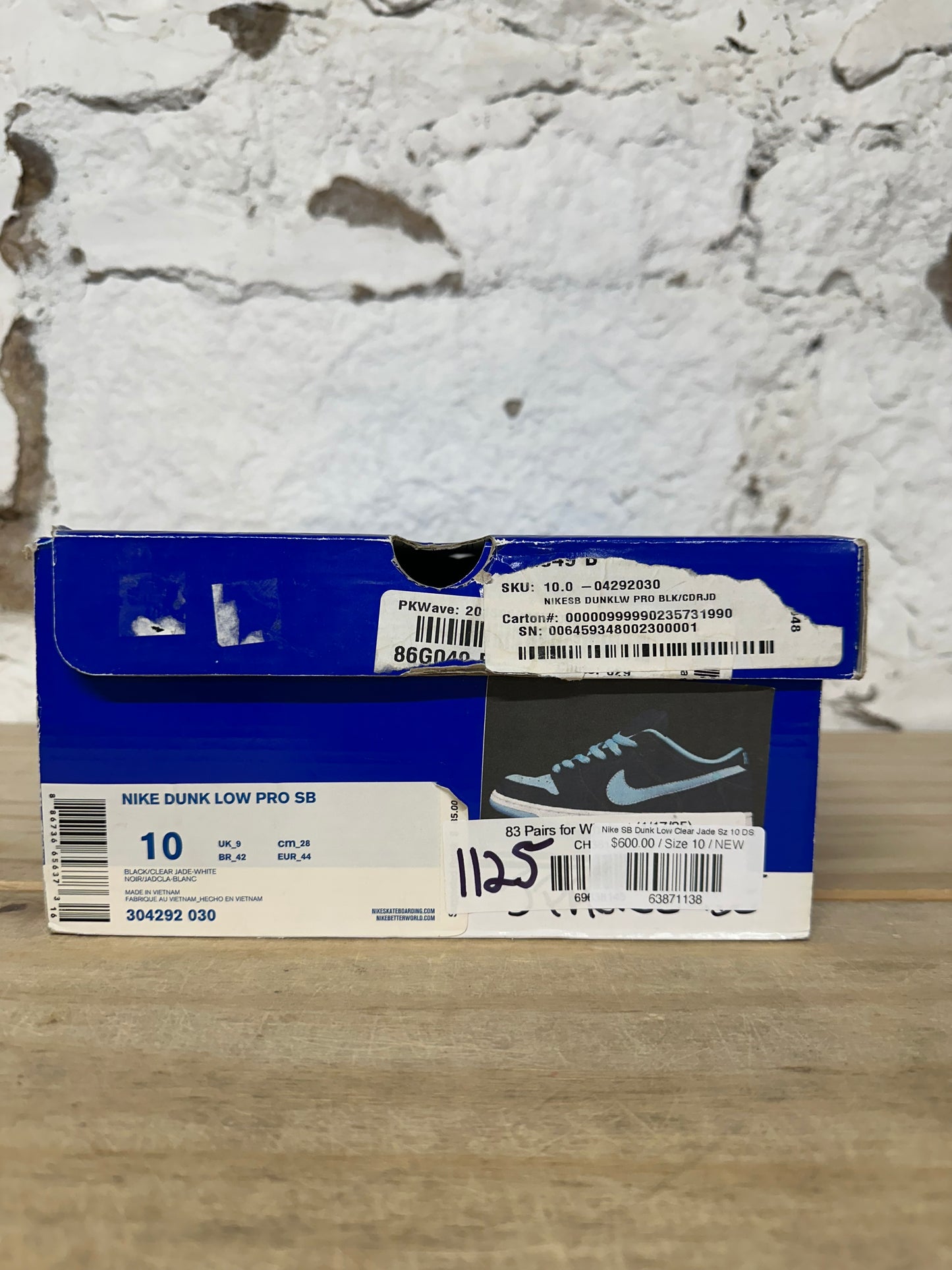 Nike SB Dunk Low Clear Jade Sz 10 DS