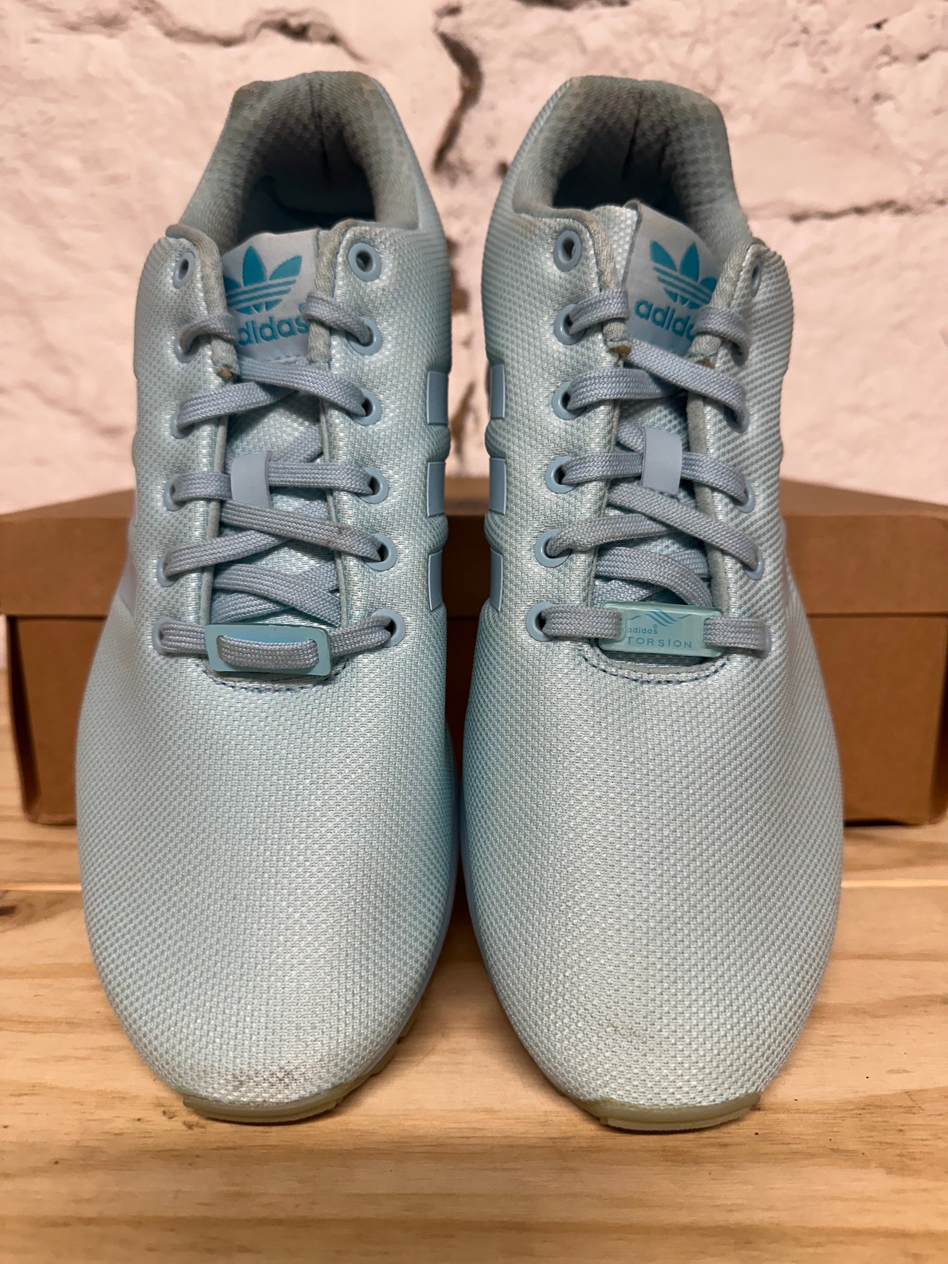 Adidas Torsion Light Blue Sz 10 – The Gallery Online