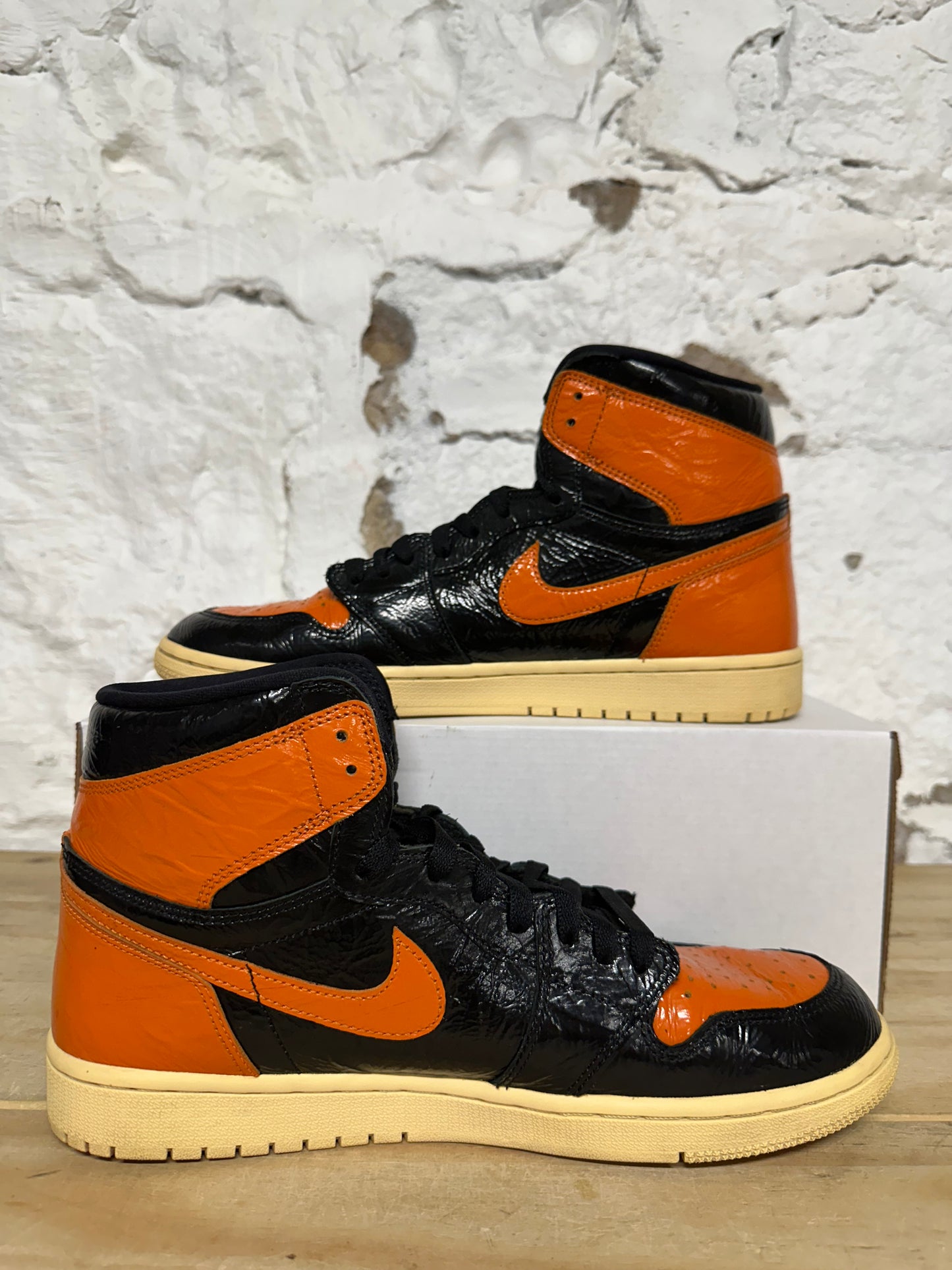 Air Jordan 1 High Shattered Backboard 3.0 Sz 10.5