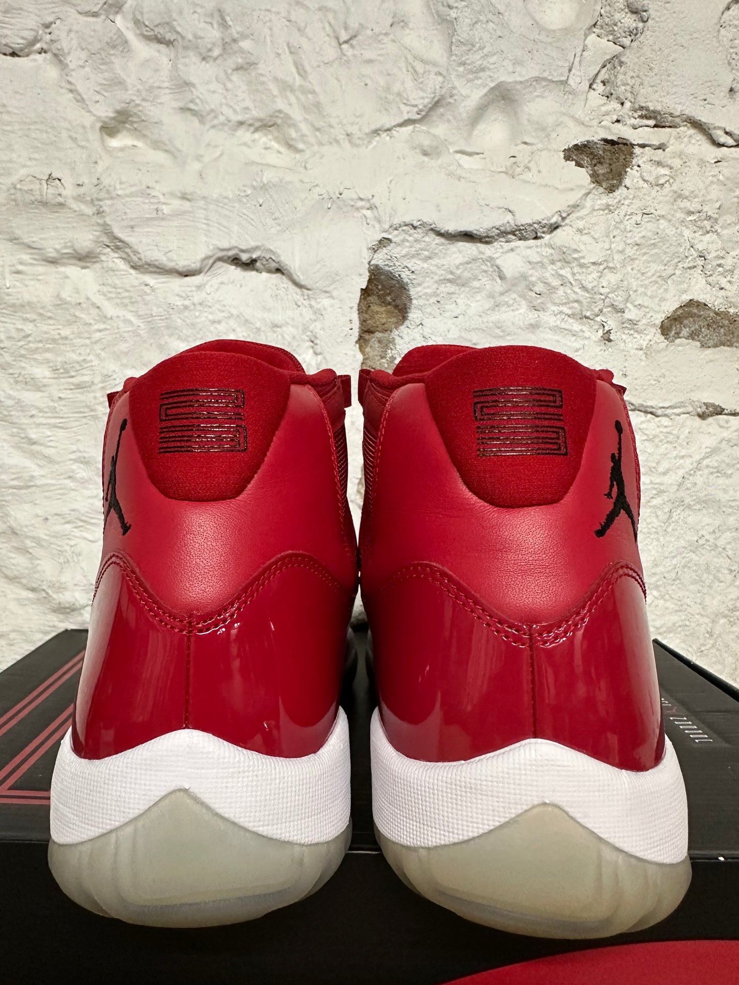 Air Jordan 11 High Win Like 96 Sz 11