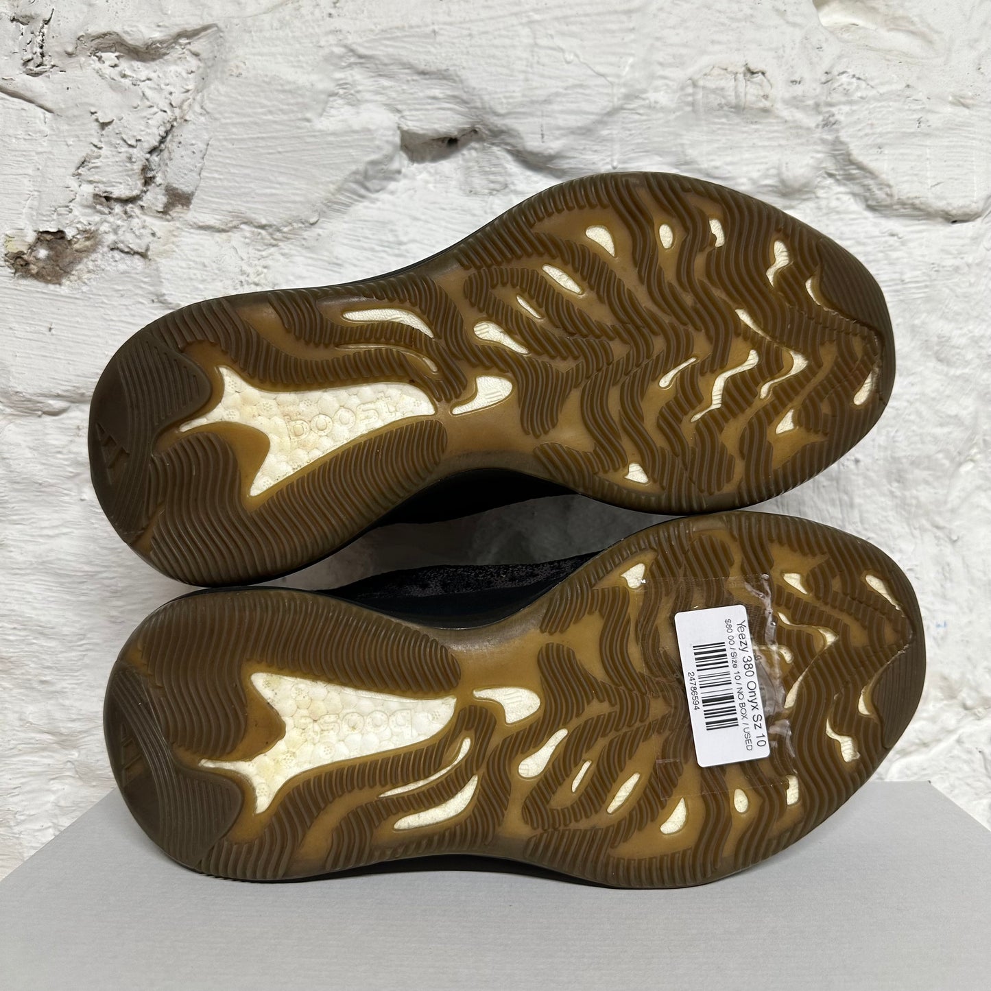 Yeezy 380 Onyx Sz 10