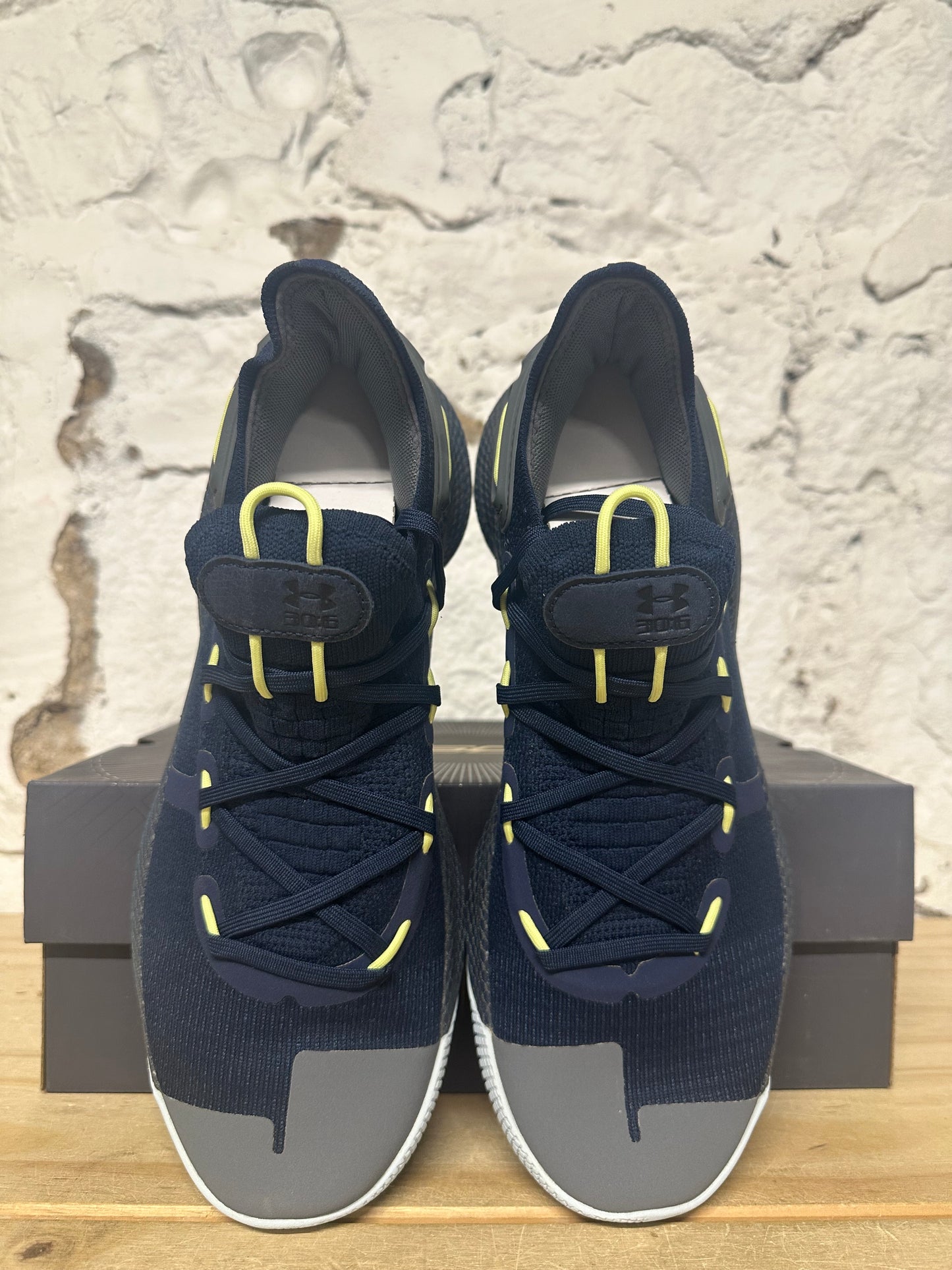 Under Armour Curry 6 International Boulevard Sz 10.5 DS