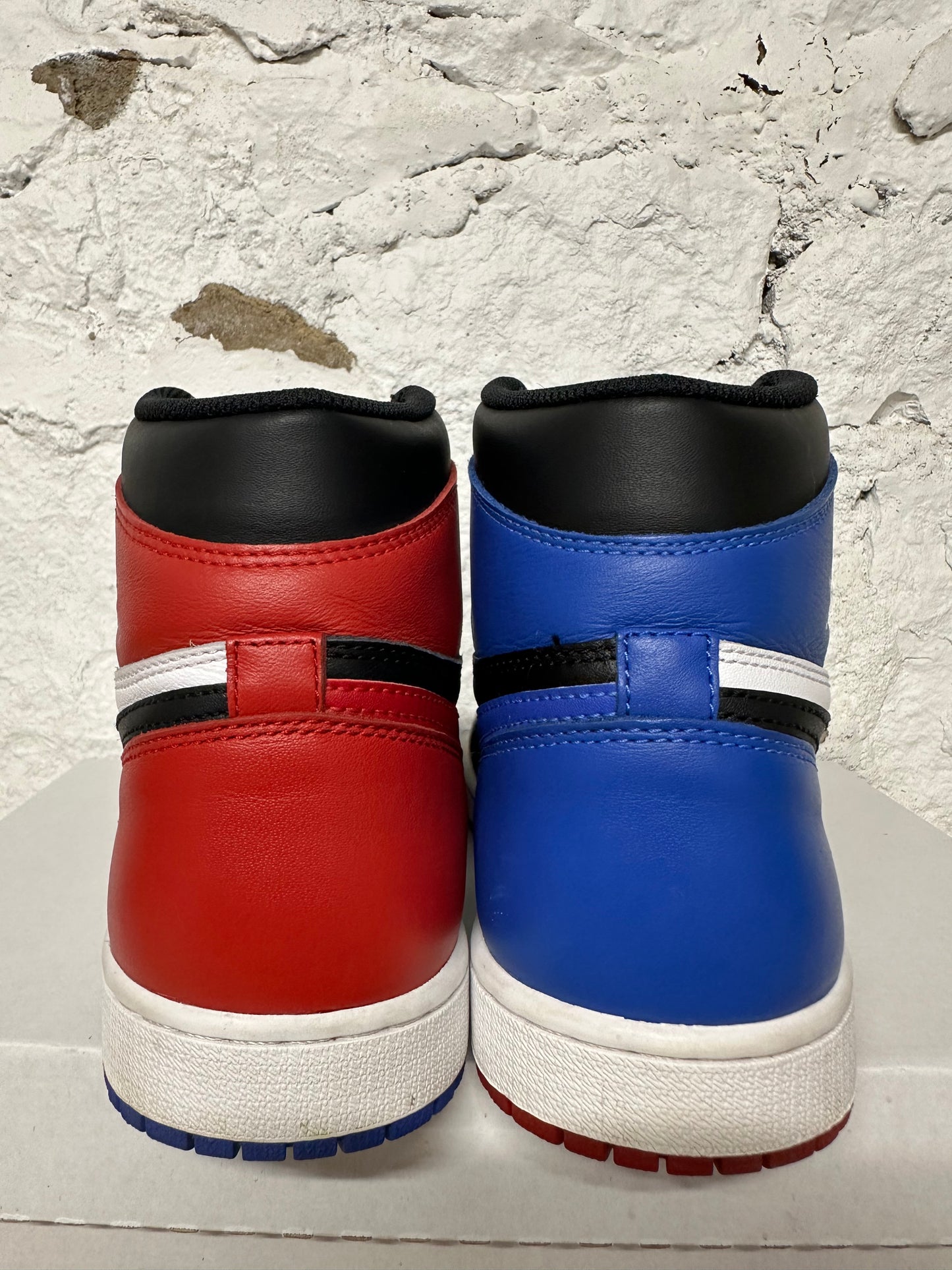 Air Jordan 1 Top 3 Sz 8