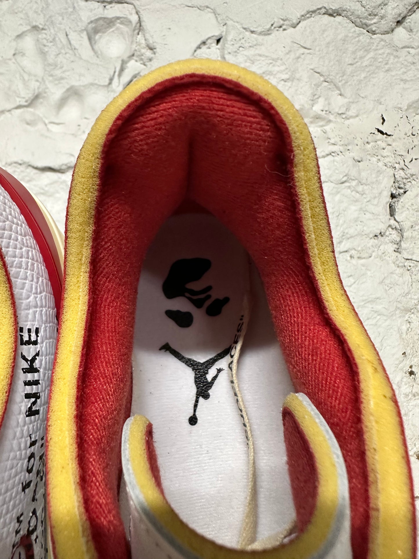 Air Jordan 2 Low Off White Sz 12.5