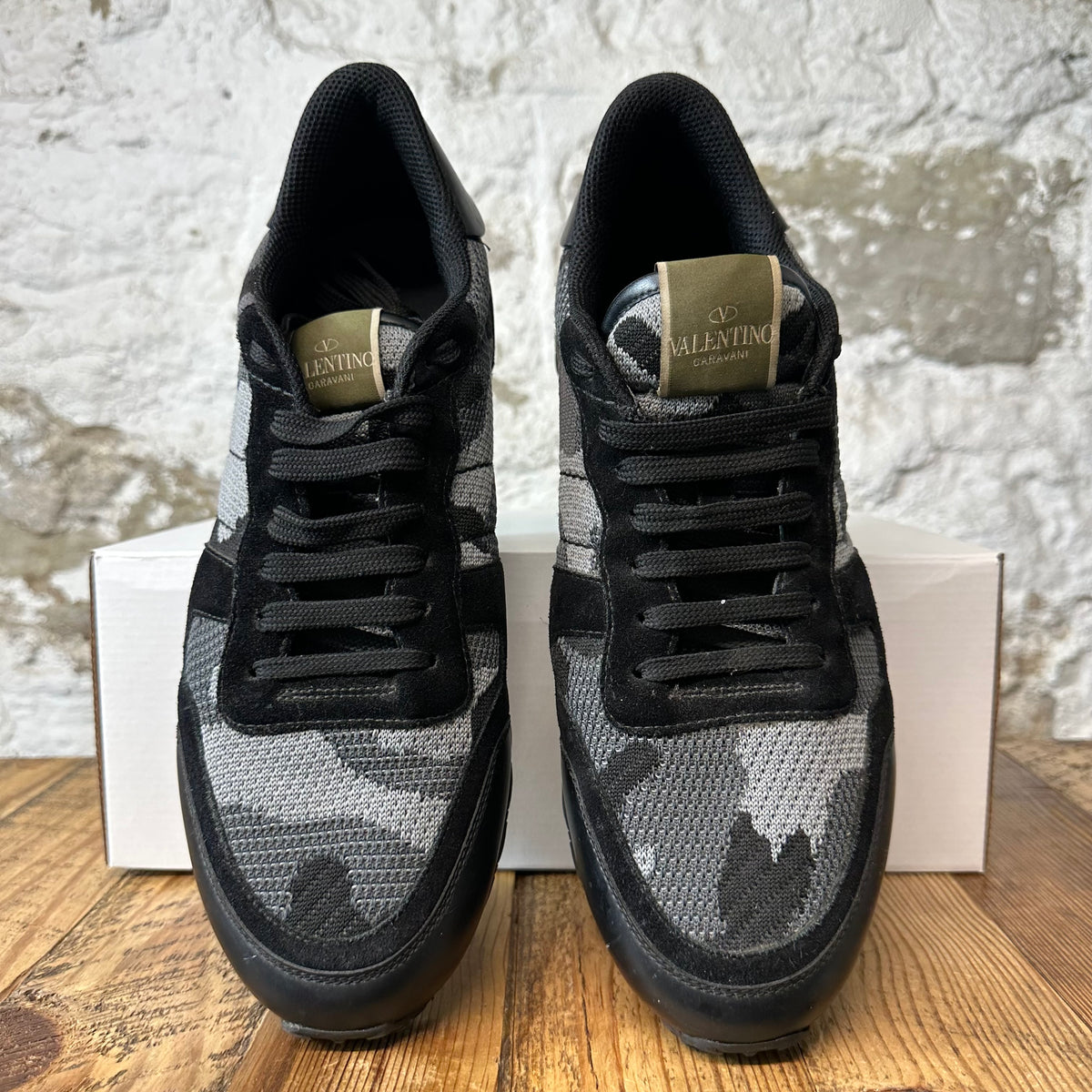 Valentino Black Camo Rock Runner Sneaker Sz 11 (44)