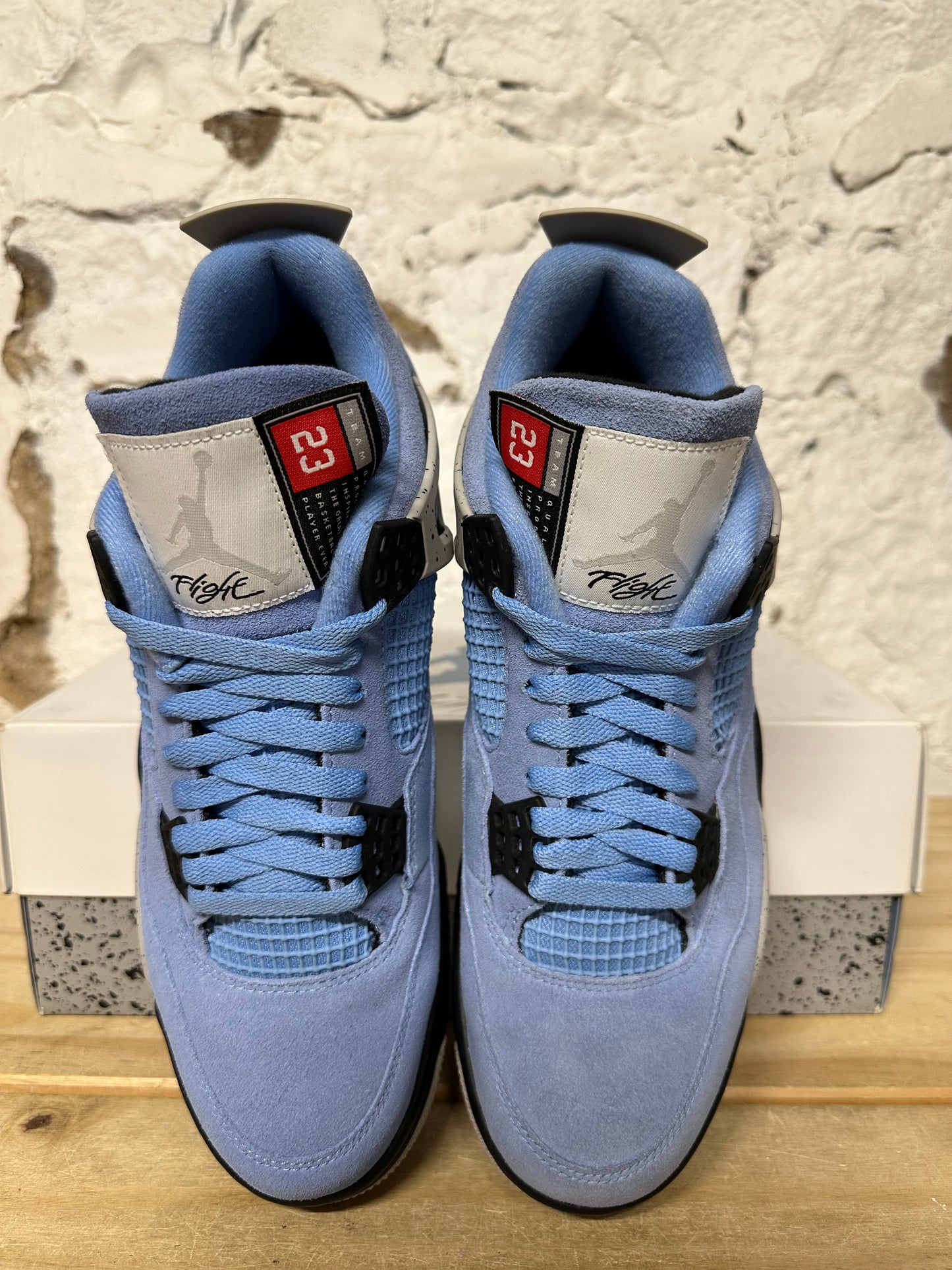 Air Jordan 4 University Blue Sz 10 DS