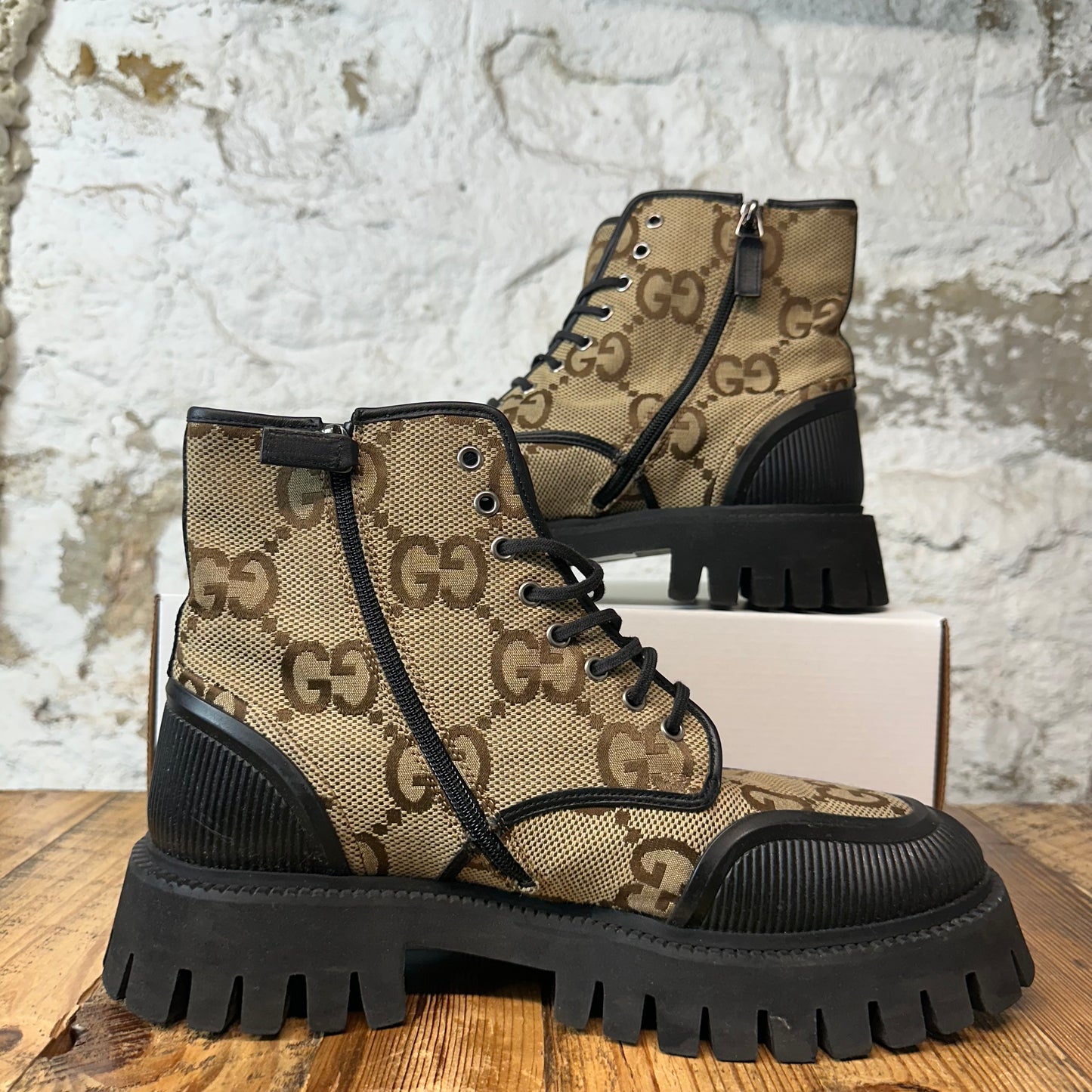 Gucci Maxi GG Monogram Camel Boot Sz 11