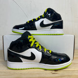 Air Jordan 1 Mid Cyber Sz 7Y