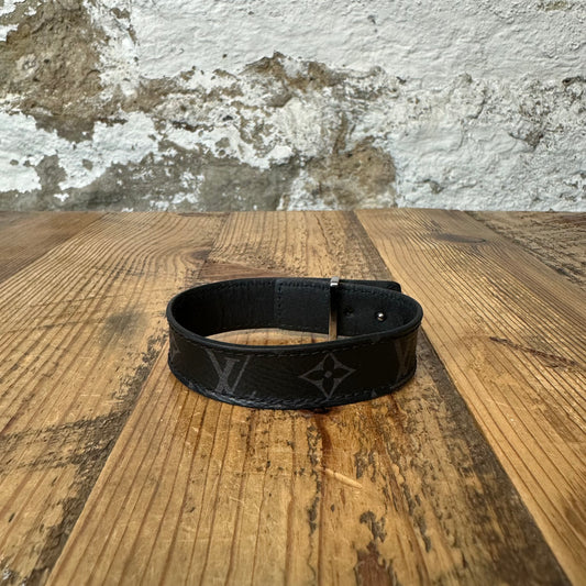 Louis Vuitton Graphite Slim Bracelet Sz (19)