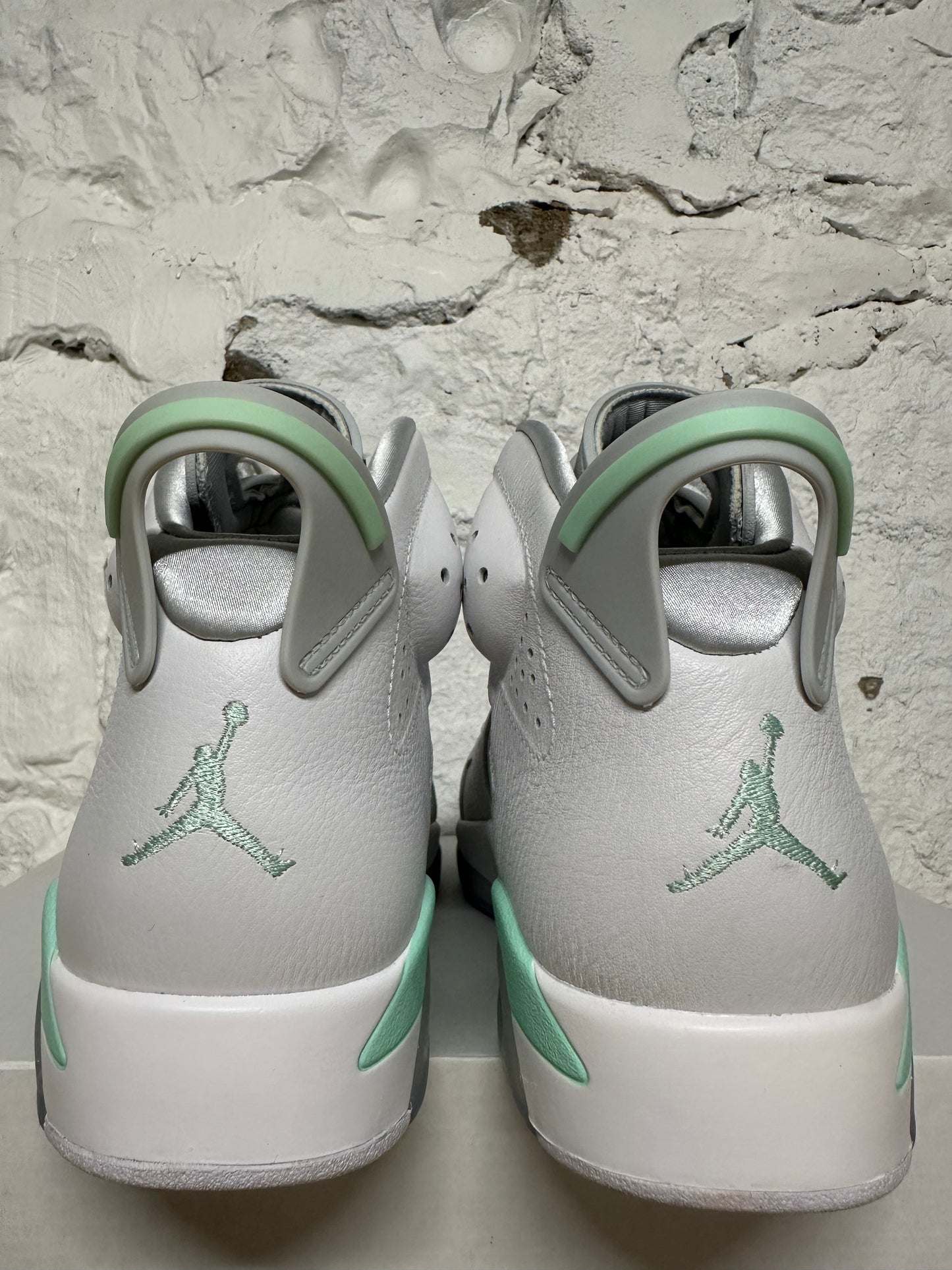 Air Jordan 6 Mint Foam Sz 7.5 (9W) DS