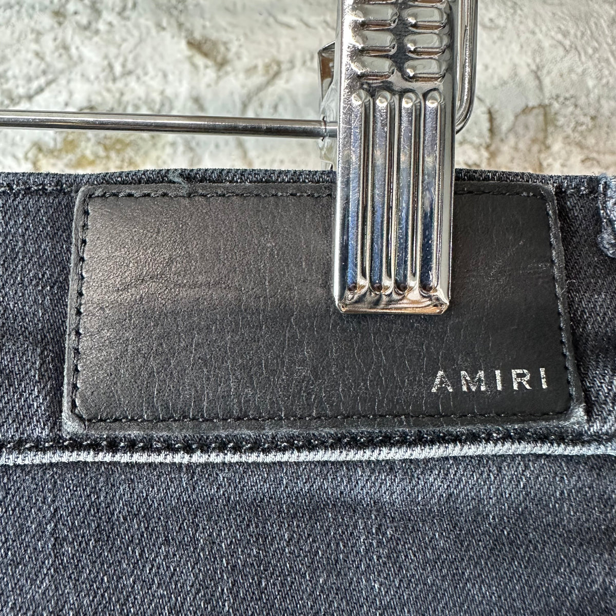 Amiri MX1 Cracked Blue Black Denim Jeans Sz 30