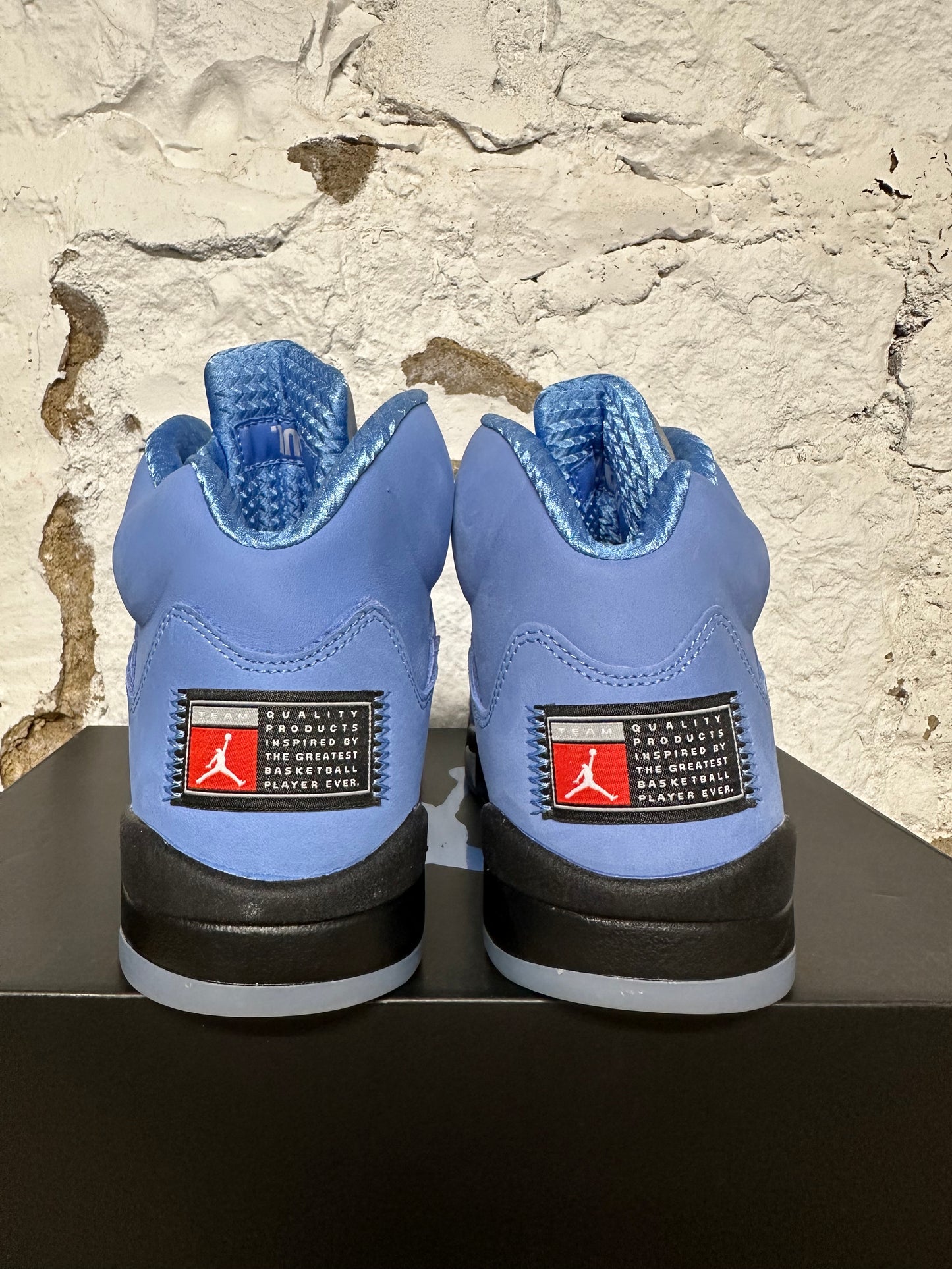 Air Jordan 5 UNC University Blue Sz 10.5 DS