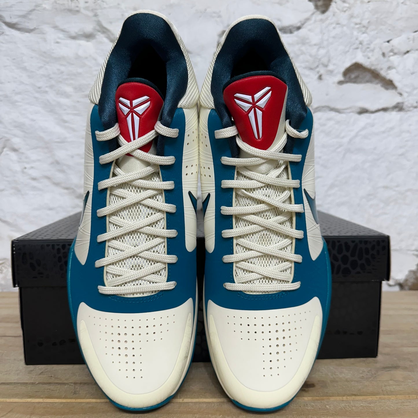 Nike Kobe 5 Protro Caitlin Clark Coconut Milk Spruce Sz 12 DS