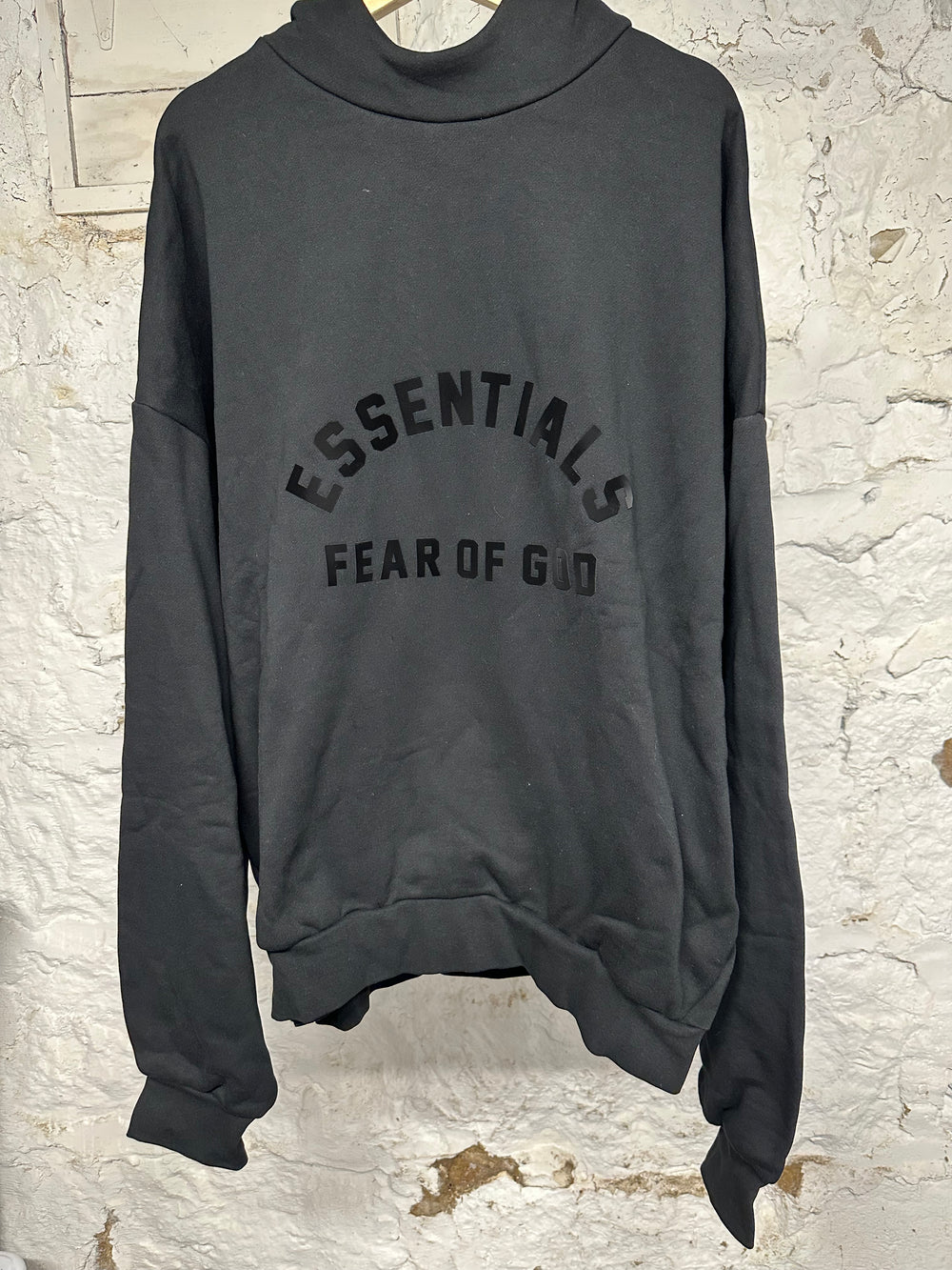 Fear of God Essentials Black Arc Logo Hoodie Sz XL DS